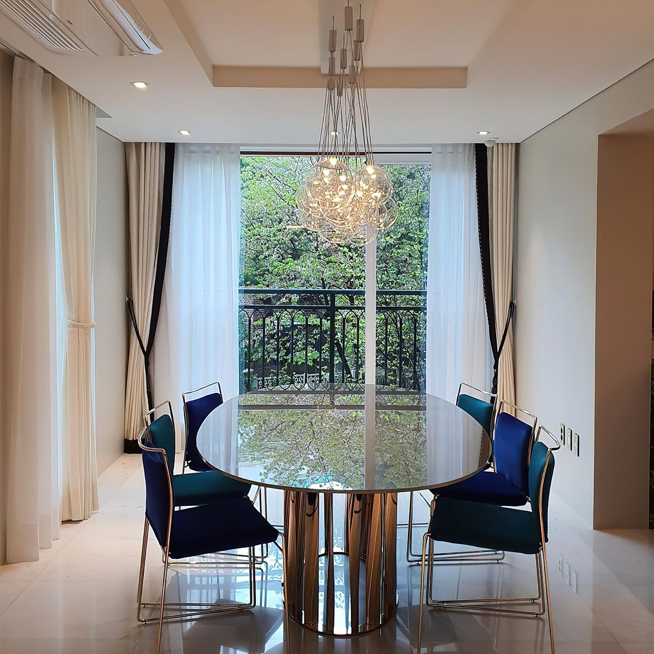 Glazen Hanglamp met Metalen Cluster Bellenbollen Moderne Verlichting | Sansoti