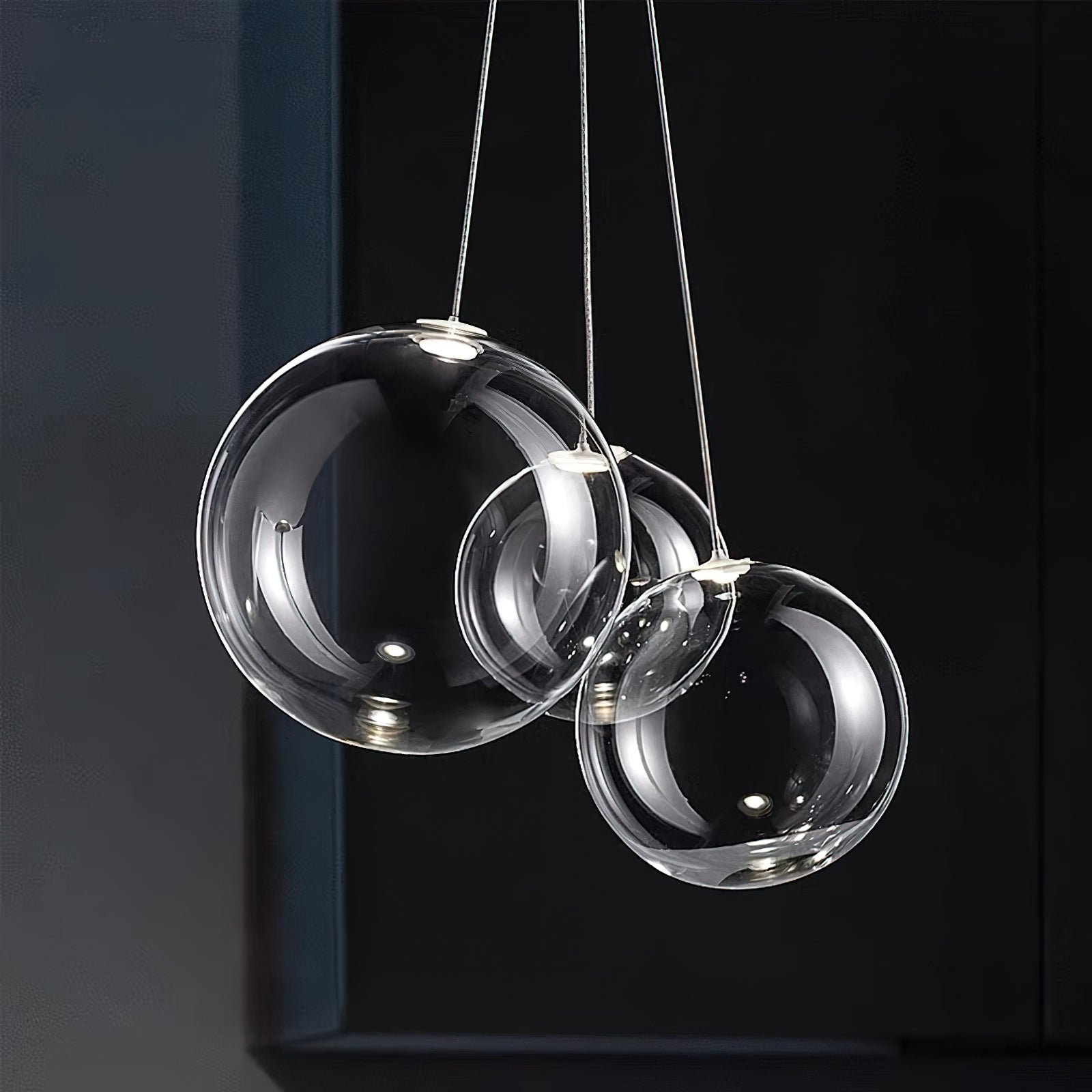 Glazen Hanglamp met Metalen Cluster Bellenbollen Moderne Verlichting | Sansoti