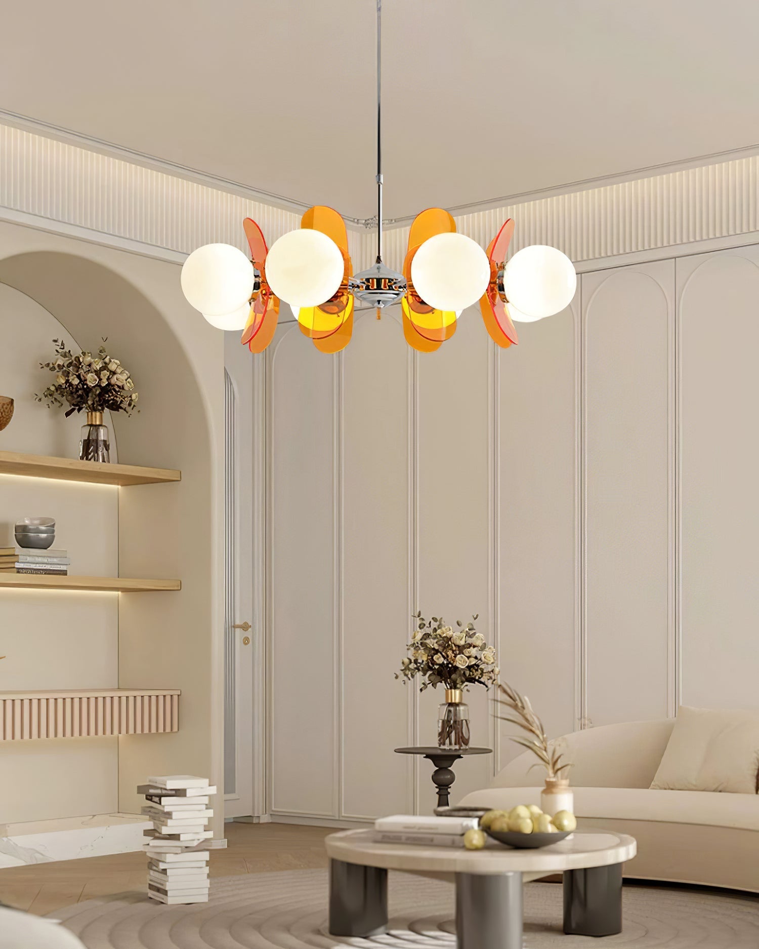Moderne Sputnik Kroonluchter met Gekleurde Acryl Elementen en Witte Glazen Bollen – Design Hanglamp Meerdere Lichtpunten | Sansoti