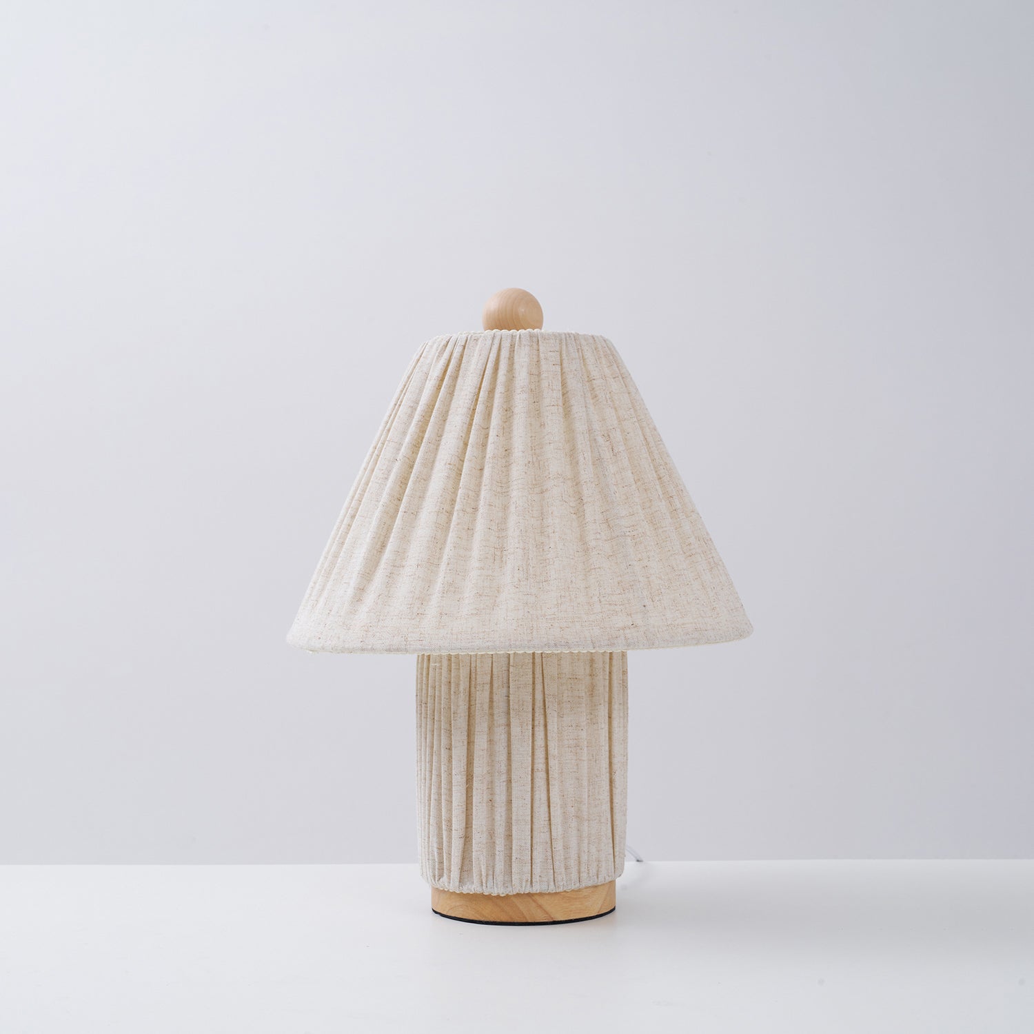 Retro Tafellamp met Geplooide Stoffen Kap – Warm Zacht Licht – Scandinavisch Minimalistisch Design voor Slaapkamer Woonkamer | Sansoti