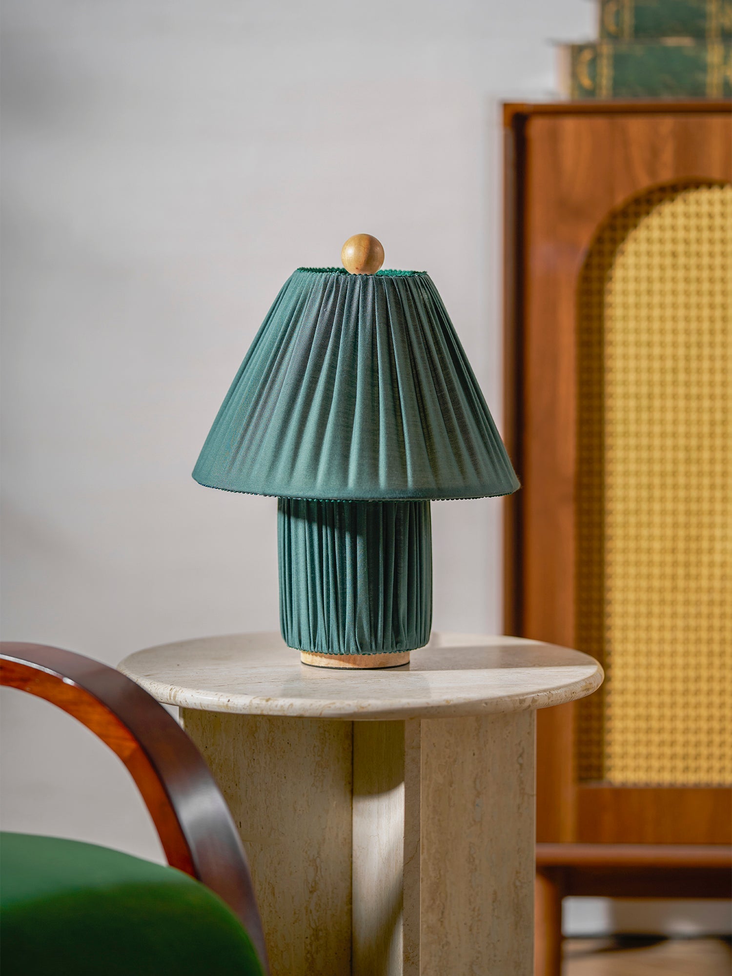 Retro Tafellamp met Geplooide Stoffen Kap – Warm Zacht Licht – Scandinavisch Minimalistisch Design voor Slaapkamer Woonkamer | Sansoti