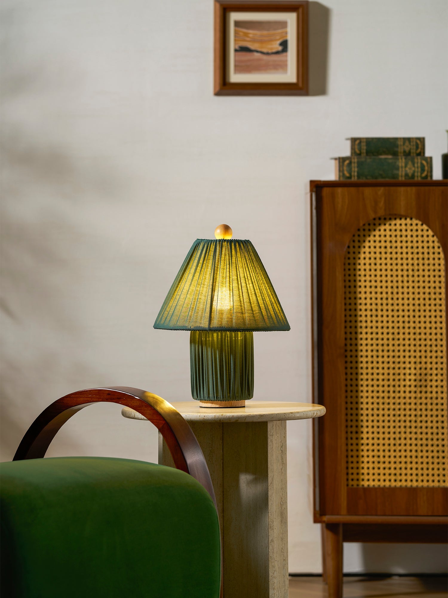 Retro Tafellamp met Geplooide Stoffen Kap – Warm Zacht Licht – Scandinavisch Minimalistisch Design voor Slaapkamer Woonkamer | Sansoti
