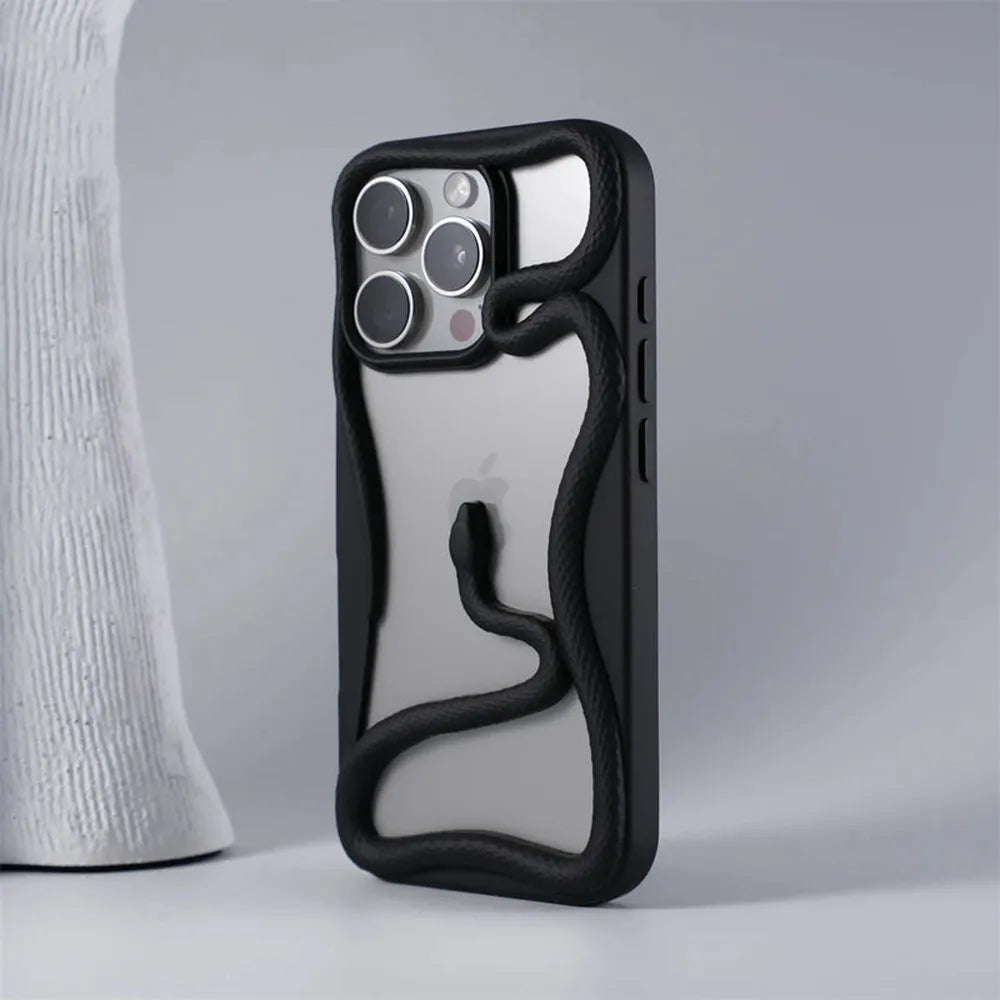 iPhone Hoesje met Slangpatroon en Verstevigde Bumper – Matte en Verchroomde Afwerking voor iPhone 12-17 | Sansoti