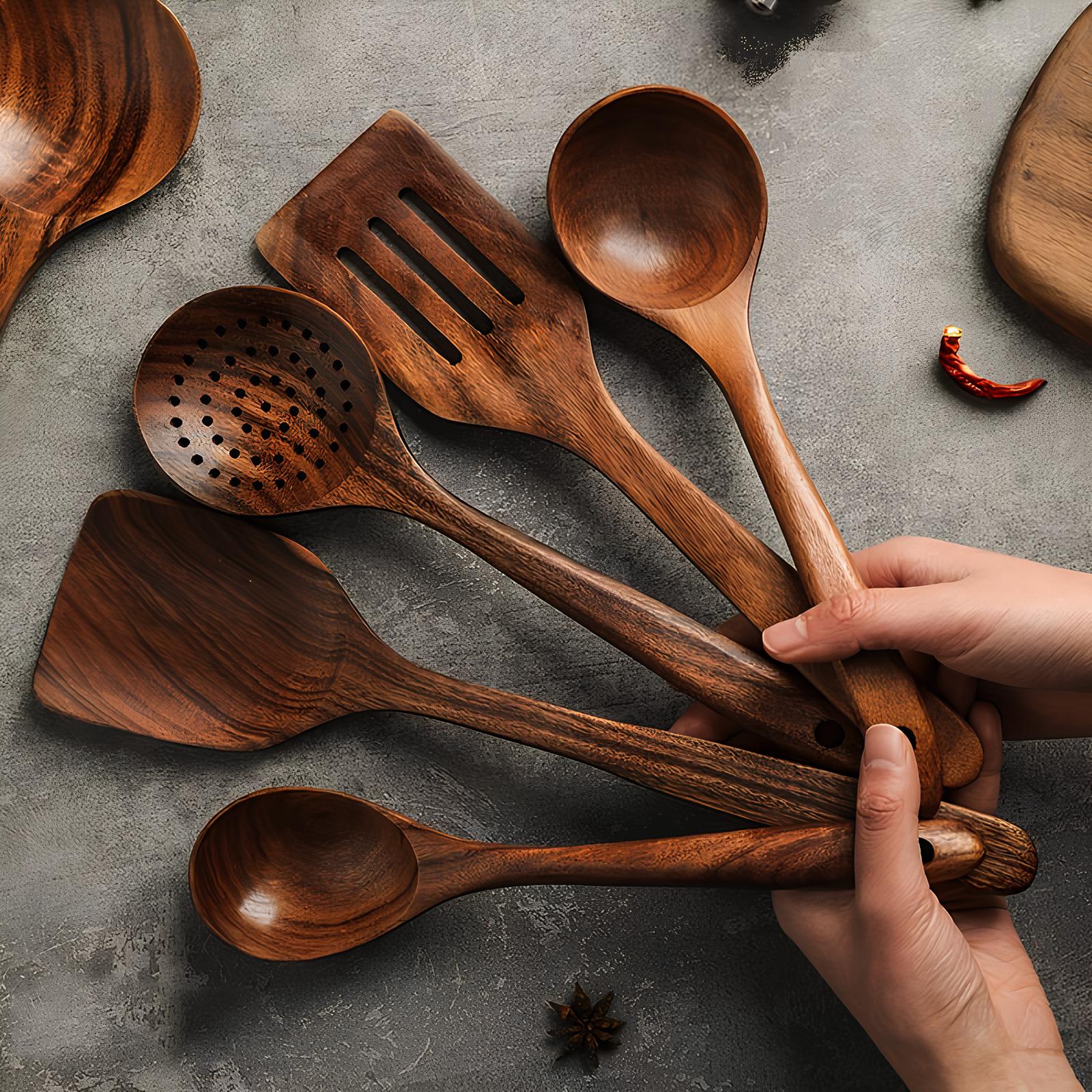 Houten Keukengerei Set 5-delig Teakhout met Spatel Soeplepel Spaghettischep Kooklepel Bakborstel Kookgerei | Sansoti