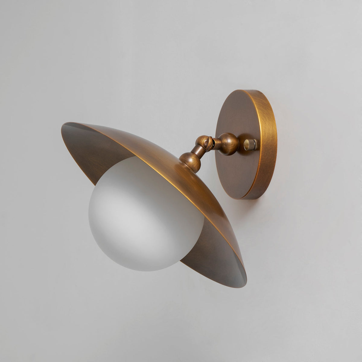 Deckenleuchte mit Glasschirm und Messingoberfläche, 25,5 cm, luxuriöse dekorative Beleuchtung für Flur, Korridor und Wohnzimmer | Sansoti
