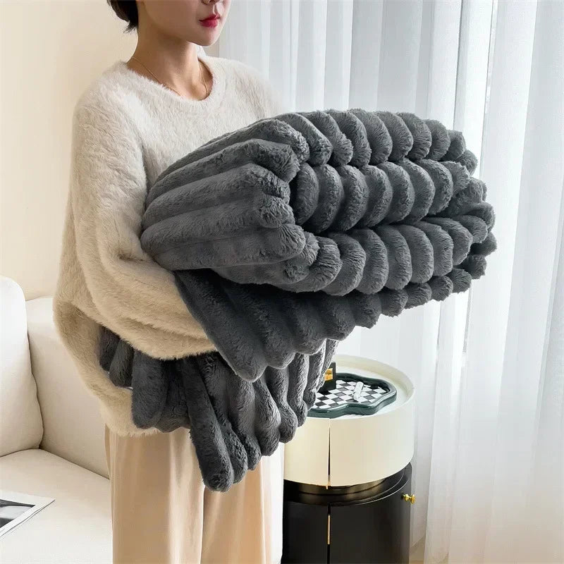 Weiche Fleece-Decke aus Kunstfell 120-230cm, Sofa, Bett, warme Decke, Herbst, Winter, Wohnzimmer, Schlafzimmer, dekorativ | Sansoti