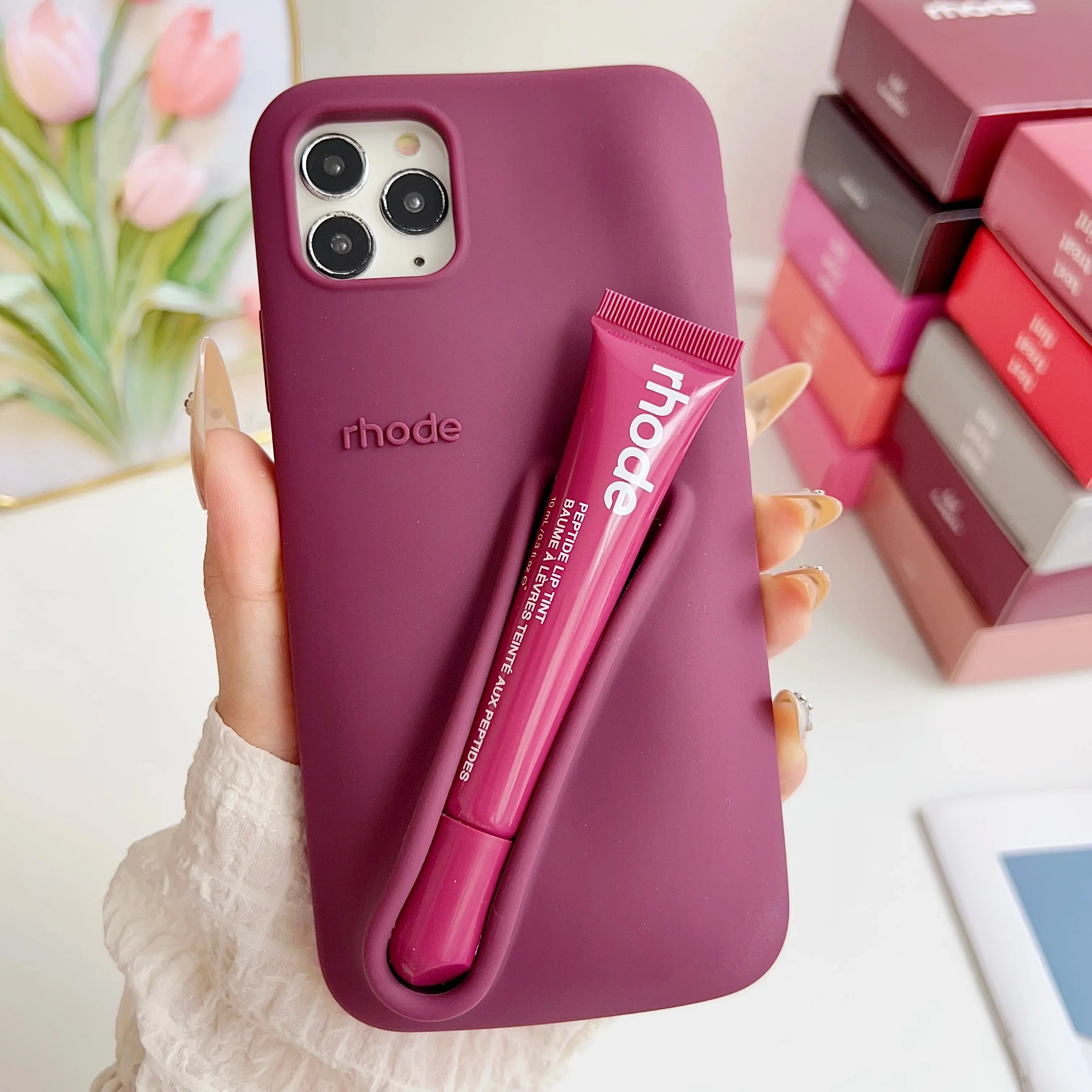 Phone Case with Lip Gloss Set for iPhone 13 to 17 – Silicone Protective Case with Beauty Accessory – Premium Combination | Sansoti