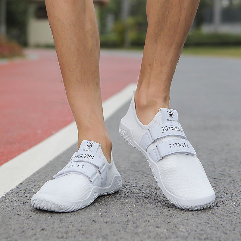 Flat Training Shoes for Squats and Weightlifting with Stable Sole, Non-Slip Grip, and Optimal Foot Stability | Sansoti