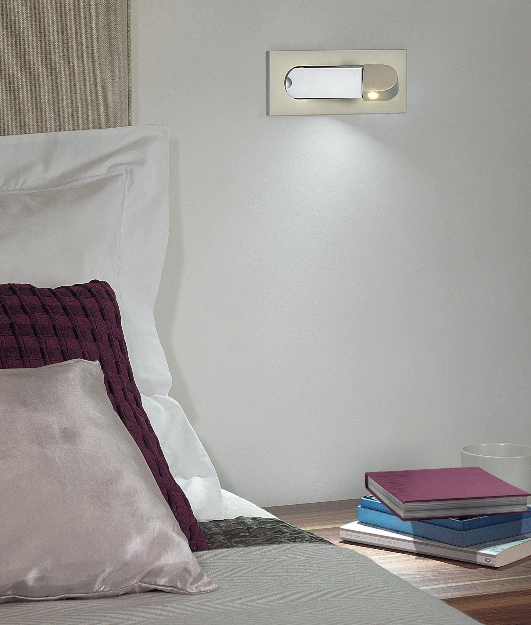 LED wandlamp met verborgen schakelaar – druk in, druk uit – verstelbare kop voor leeslicht naast bed | Sansoti
