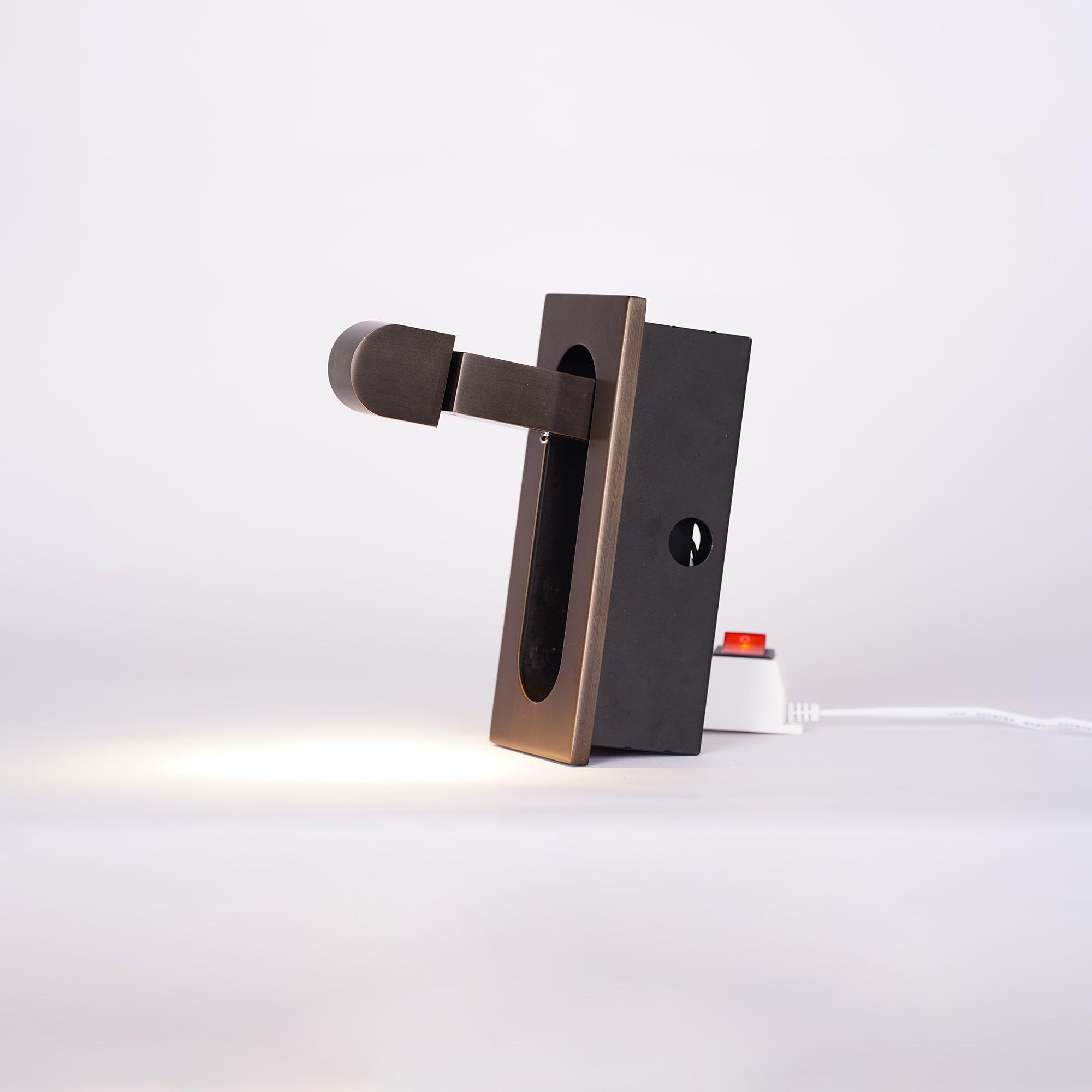 LED wandlamp met verborgen schakelaar – druk in, druk uit – verstelbare kop voor leeslicht naast bed | Sansoti