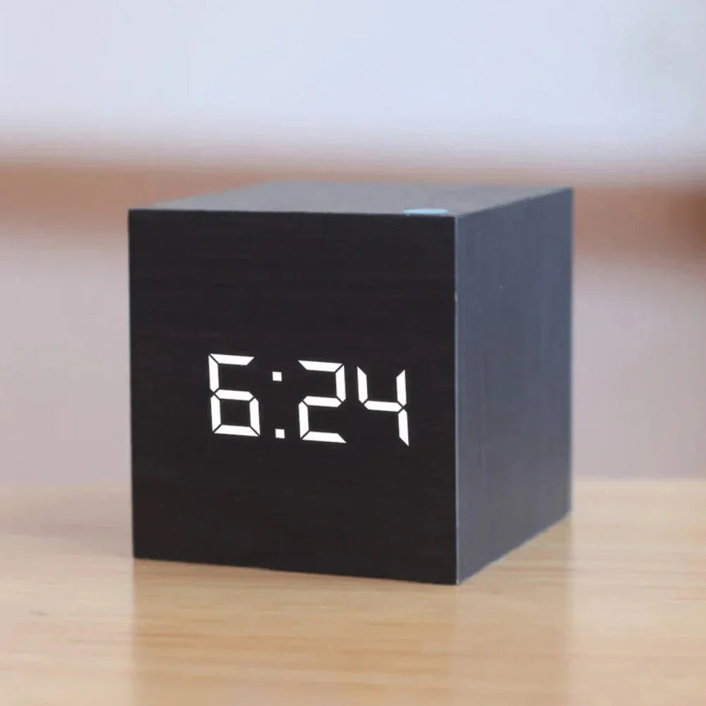 Compacte LED-Wekker Kubusvorm met Temperatuurweergave Nachtmodus en Alarmfunctie voor Slaapkamer Bureau | Sansoti