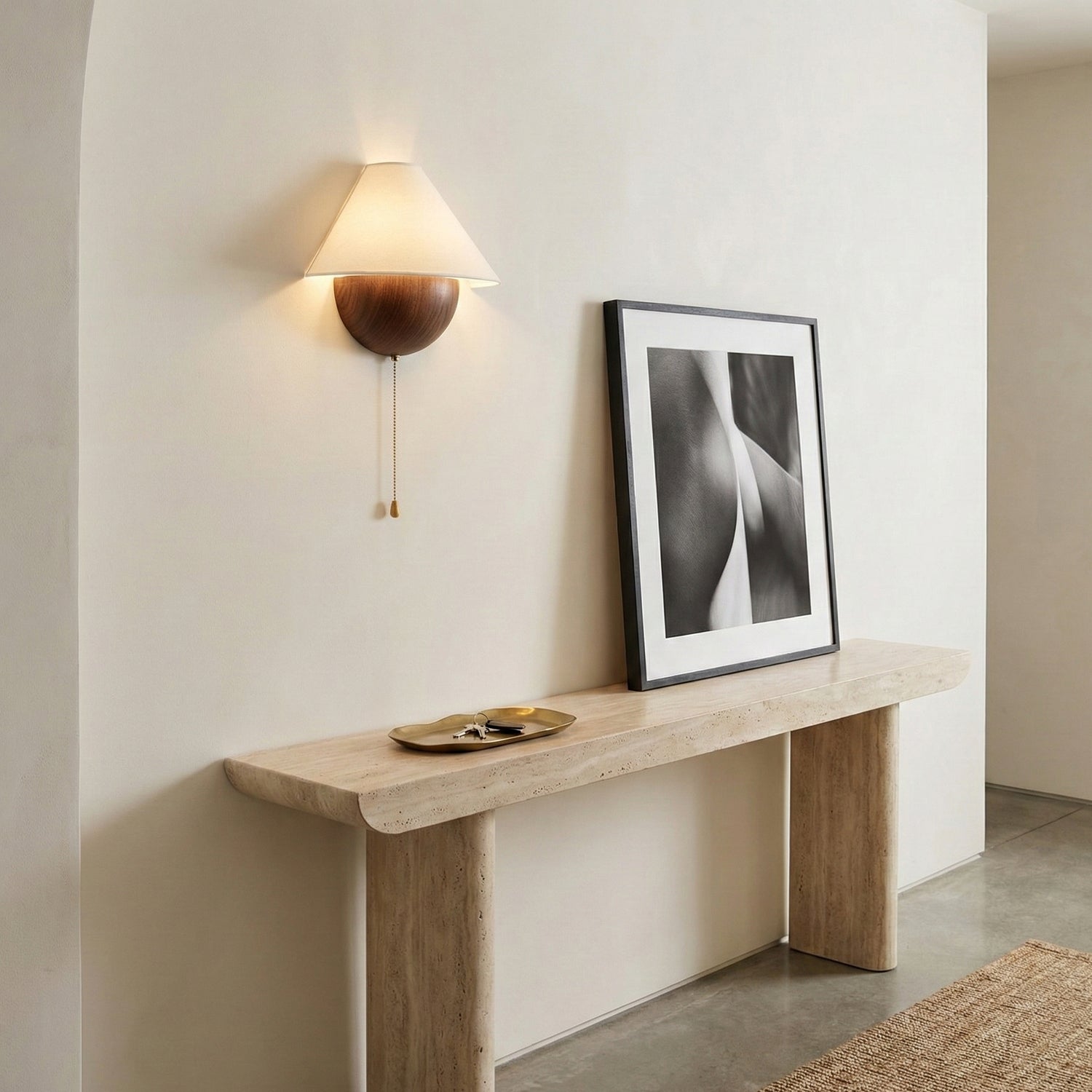 Wandlamp Half-Sphere met Stoffen Kap – Messing Trekschakelaar & Handbewerkt Ijzer voor Slaapkamer en Leeshoek | Sansoti