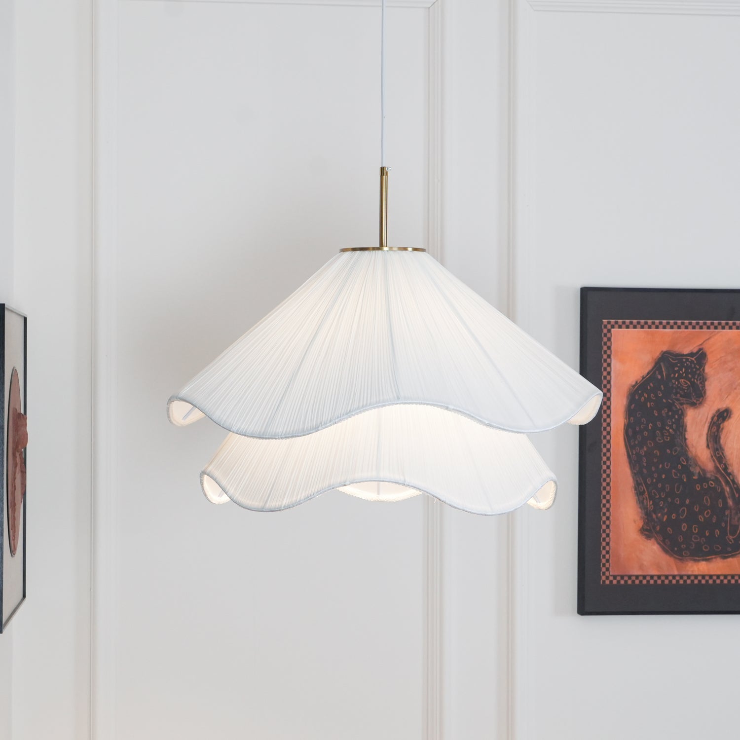 Hanglamp Gelaagde Plissé Kap — Bloembladachtig Licht Gouden Fitting E26/E27 Dakschuine Montage | Sansoti