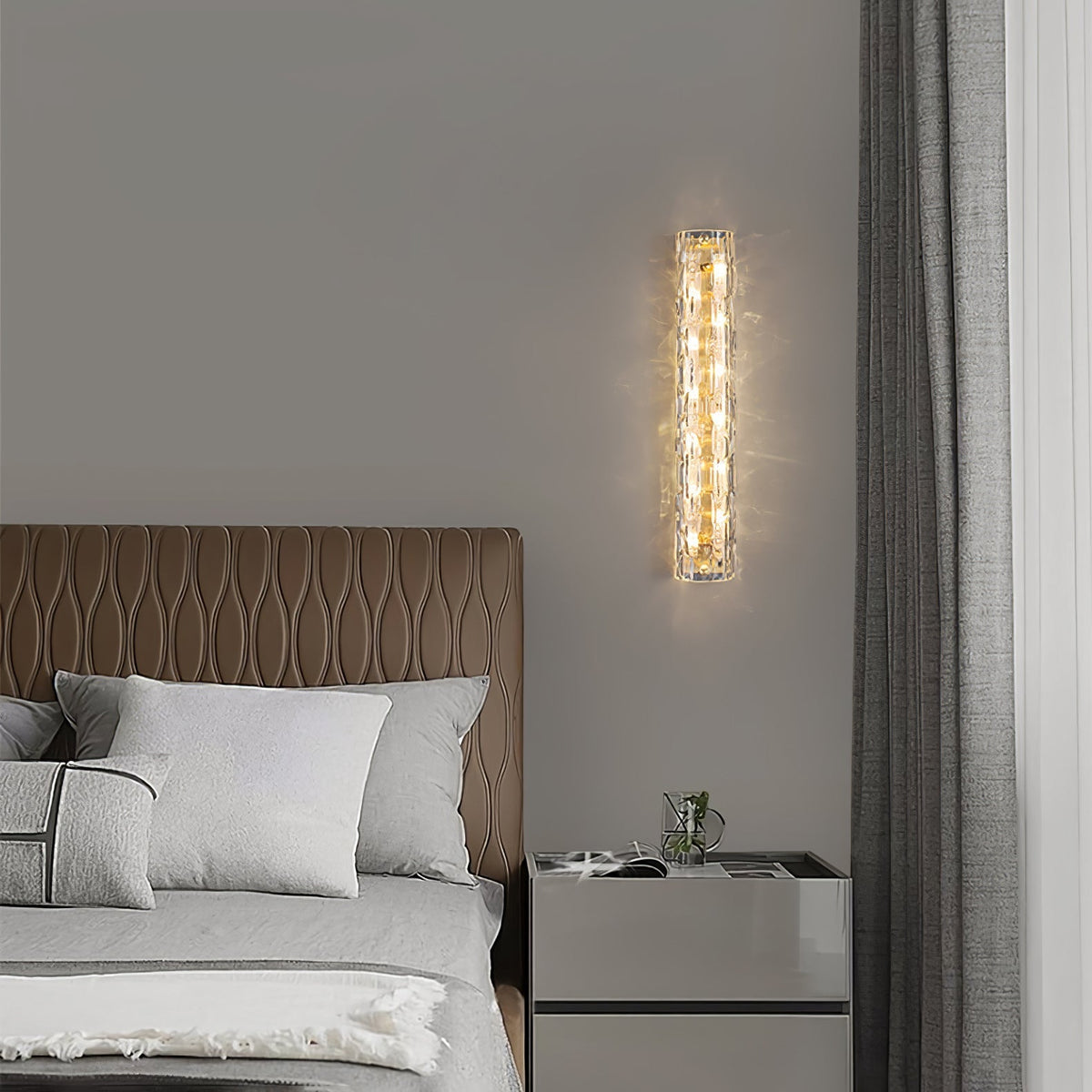 Glas-Wandleuchte aus messingfarbenem Metall, integrierte LED 3000K-6000K, dimmbare integrierte Beleuchtung, Wohnzimmer | Sansoti