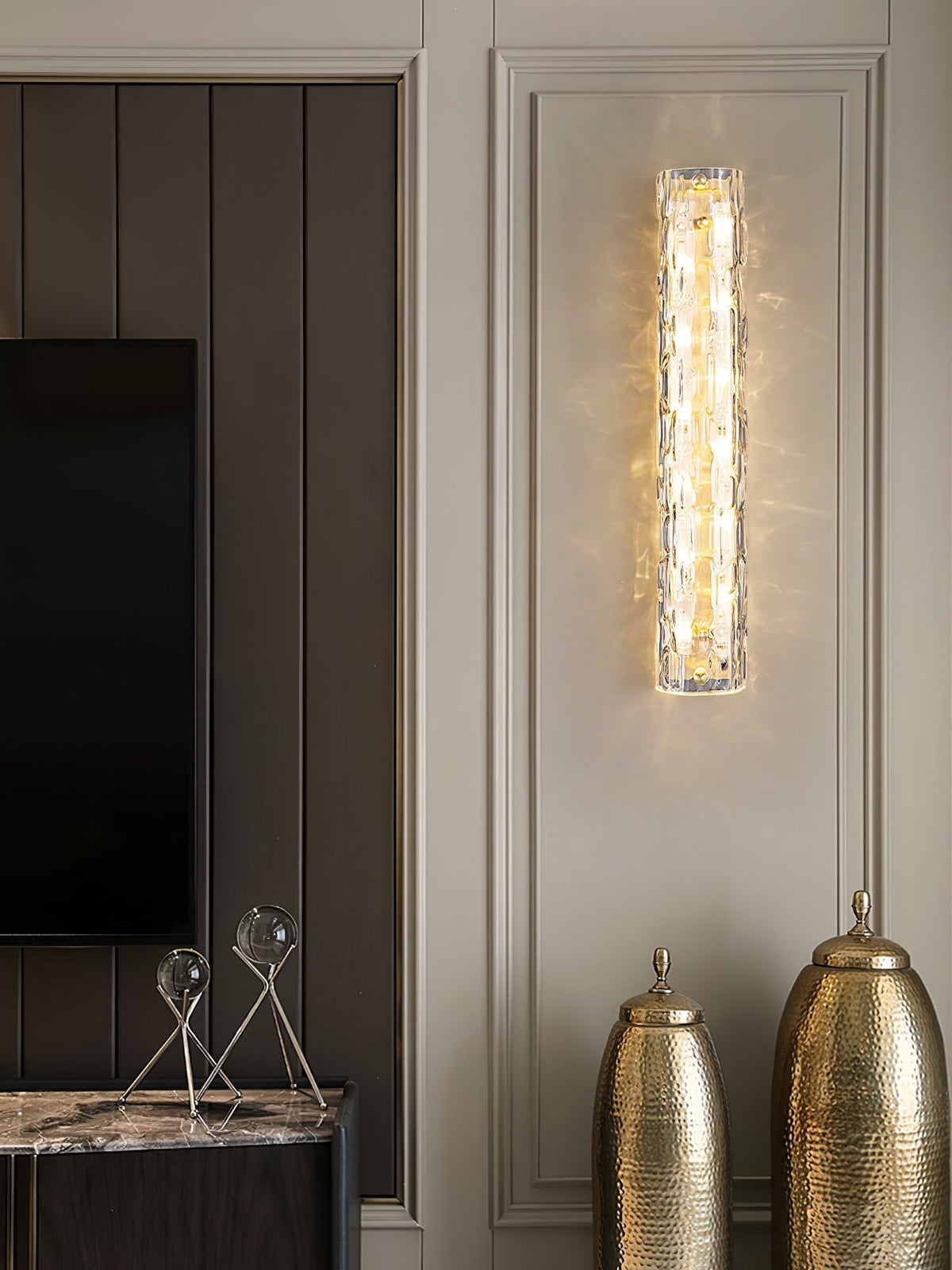 Glas-Wandleuchte aus messingfarbenem Metall, integrierte LED 3000K-6000K, dimmbare integrierte Beleuchtung, Wohnzimmer | Sansoti