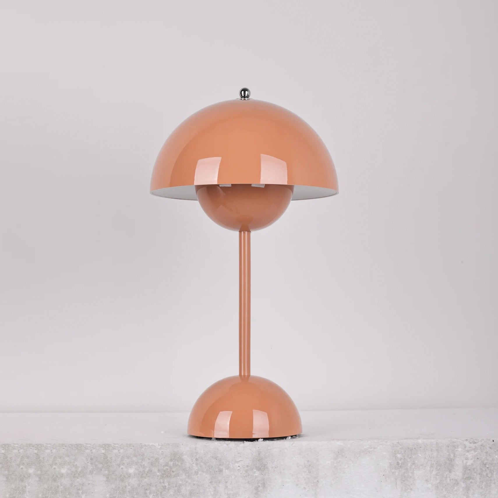 Draadloze Tafellamp met Geïntegreerde LED Accu — Dimbaar 3000K-6000K | Icoon Scandinavisch Design | Sansoti