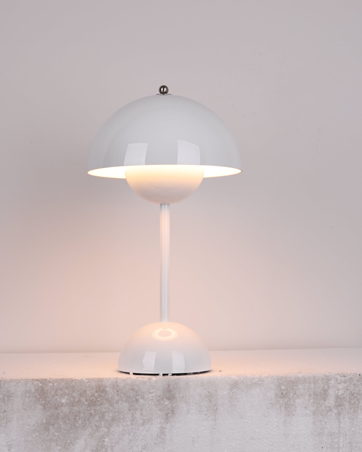 Draagbare Tafellamp met Oplaadbare Accu en Aanraakbediening – Snoerloze LED-lamp met 3 Kleurtemperaturen voor Binnen en Buiten | Sansoti