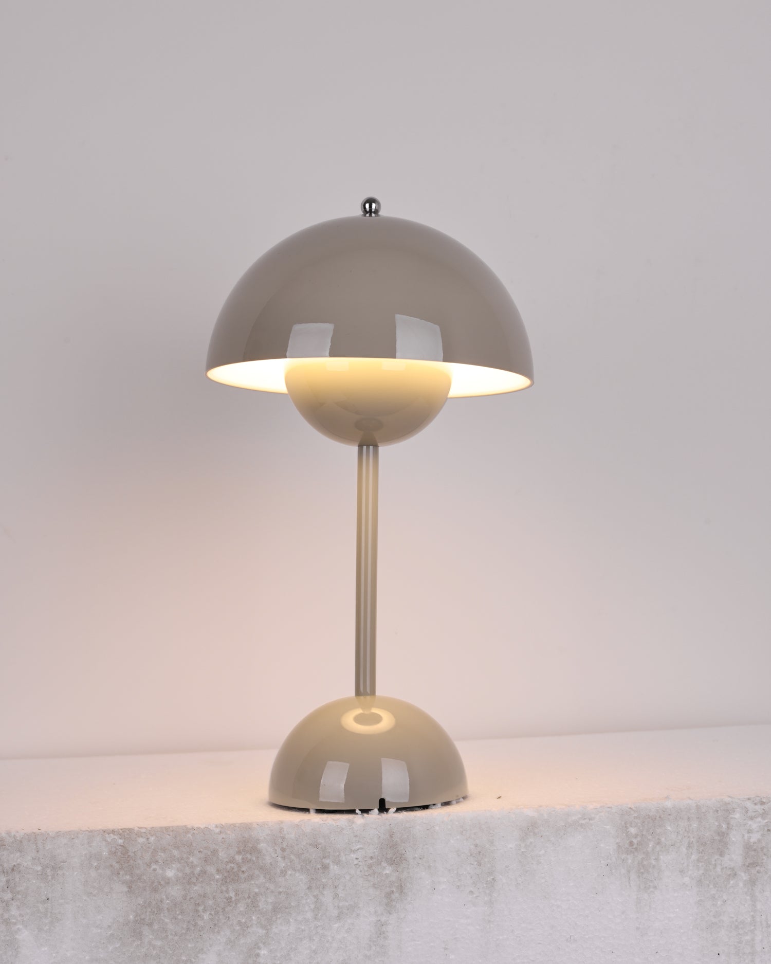 Draagbare Tafellamp met Oplaadbare Accu en Aanraakbediening – Snoerloze LED-lamp met 3 Kleurtemperaturen voor Binnen en Buiten | Sansoti