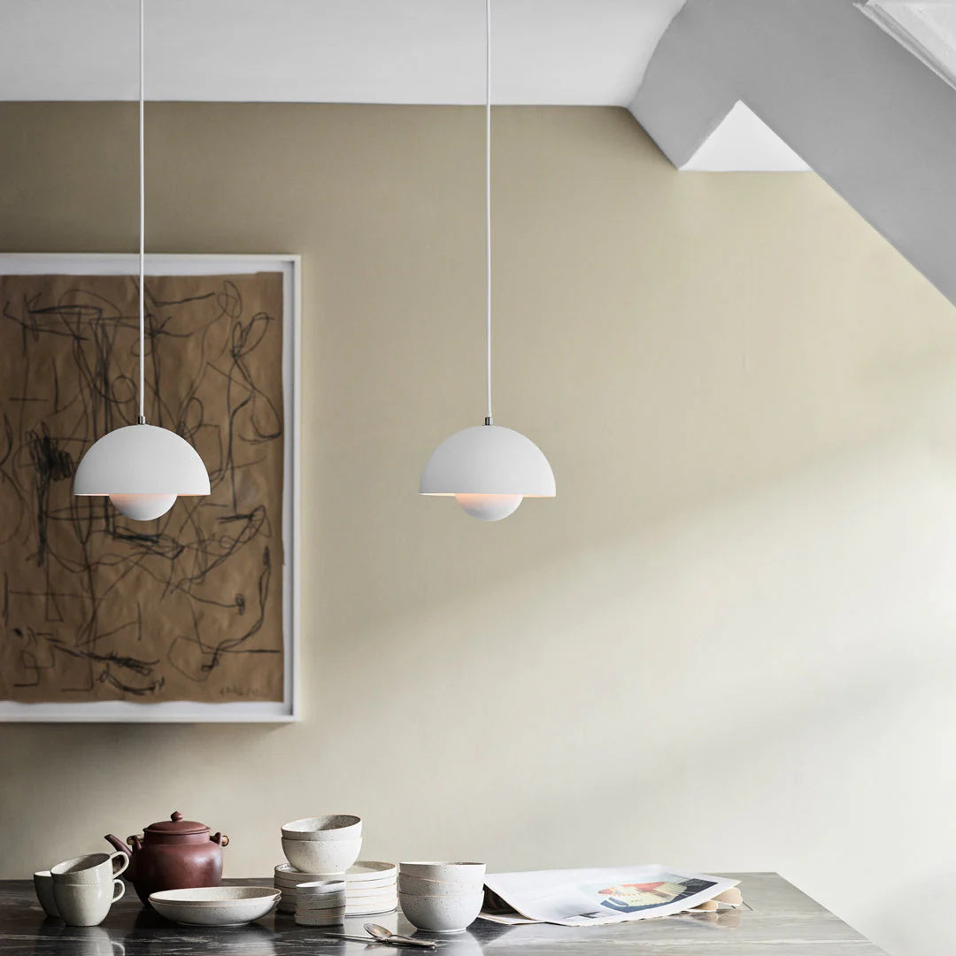 Ronde Hanglampen in Scandinavisch Design – Dubbele Halfbolvorm met Verstelbare Draad – E27/G9 – Verkrijgbaar in 16 Kleuren | Sansoti