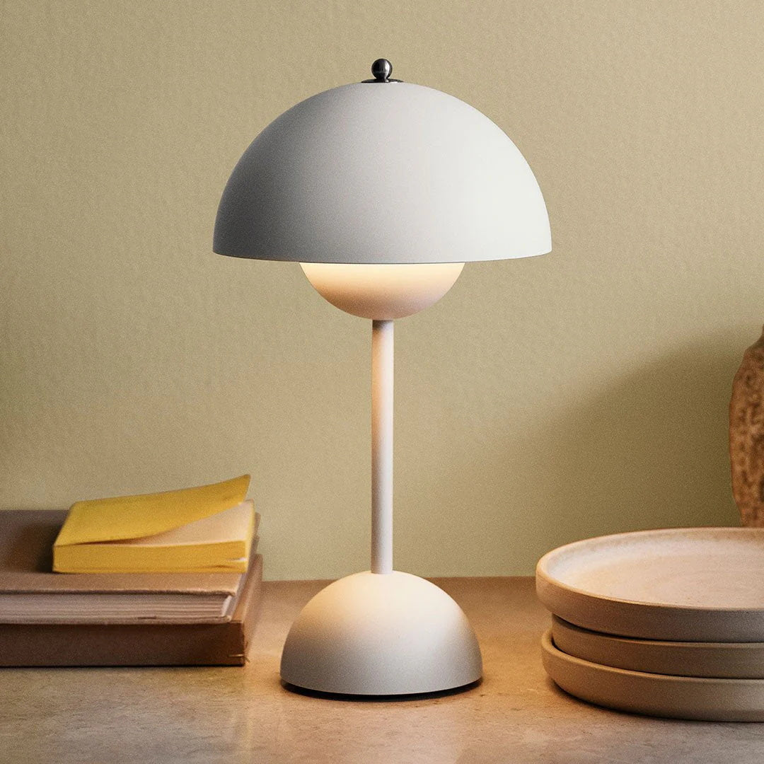 Draadloze Tafellamp met Geïntegreerde LED Accu — Dimbaar 3000K-6000K | Icoon Scandinavisch Design | Sansoti