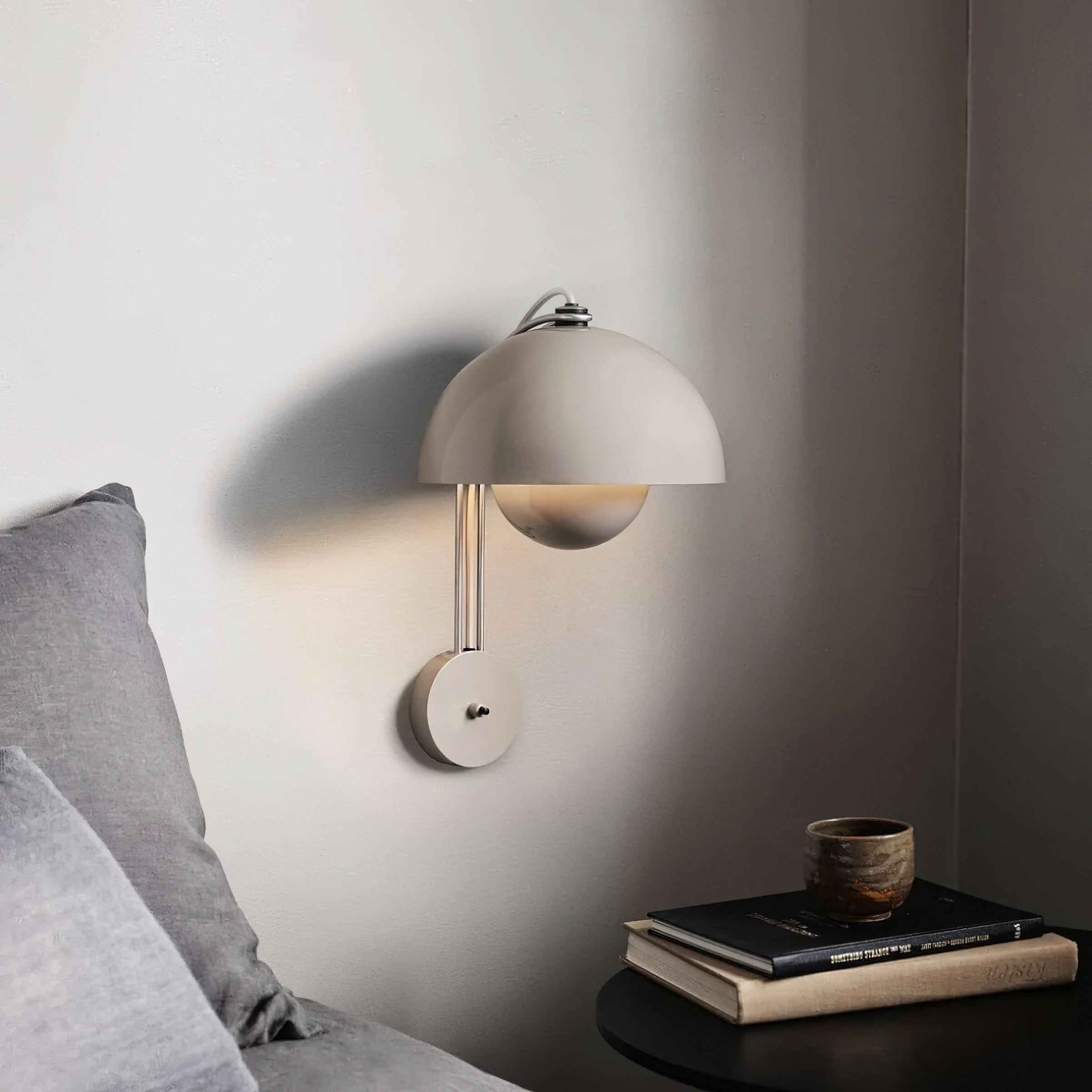 VP9 Wandlamp — Dubbele Koepel Stijlicoon in 13 Kleuren — Dimbaar E26/E27 — Voor Slaapkamer, Gang, Leeshoek | Sansoti