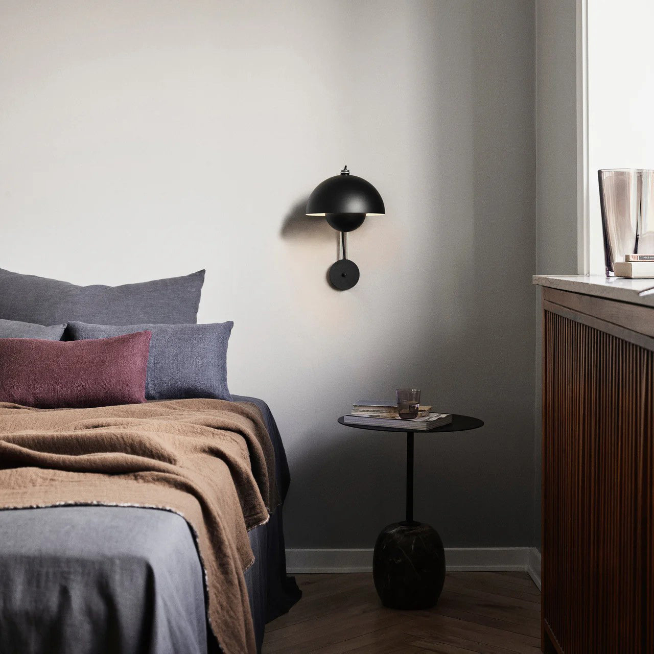 VP9 Wandlamp — Dubbele Koepel Stijlicoon in 13 Kleuren — Dimbaar E26/E27 — Voor Slaapkamer, Gang, Leeshoek | Sansoti