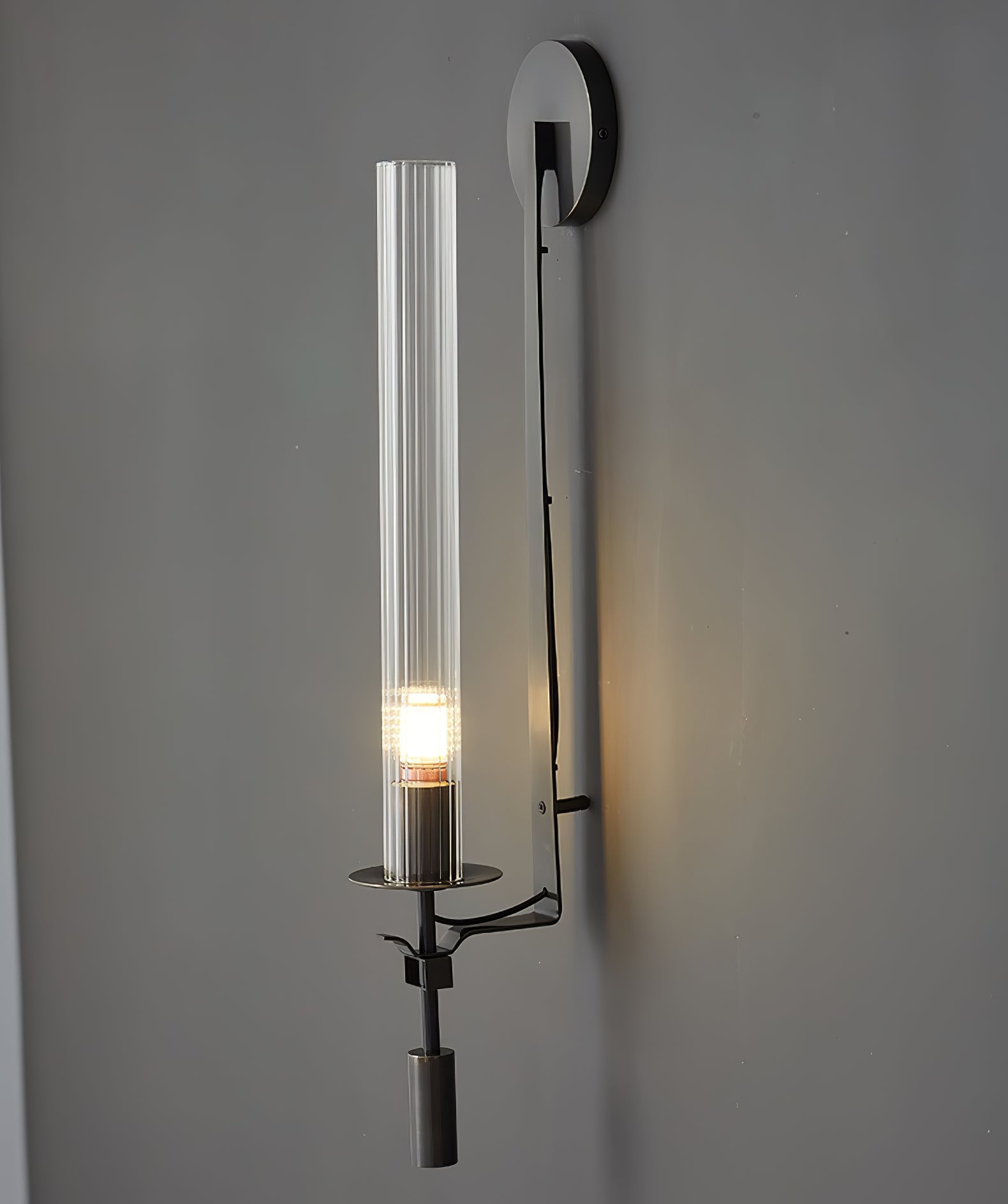 Klassieke Messing Wandlamp met Geribbeld Glas – 1940s Franse Stijl Cilinderlamp voor Gang Woonkamer Slaapkamer – E26 E27 Fitting – Enkel en Dubbel Lichtpunt | Sansoti