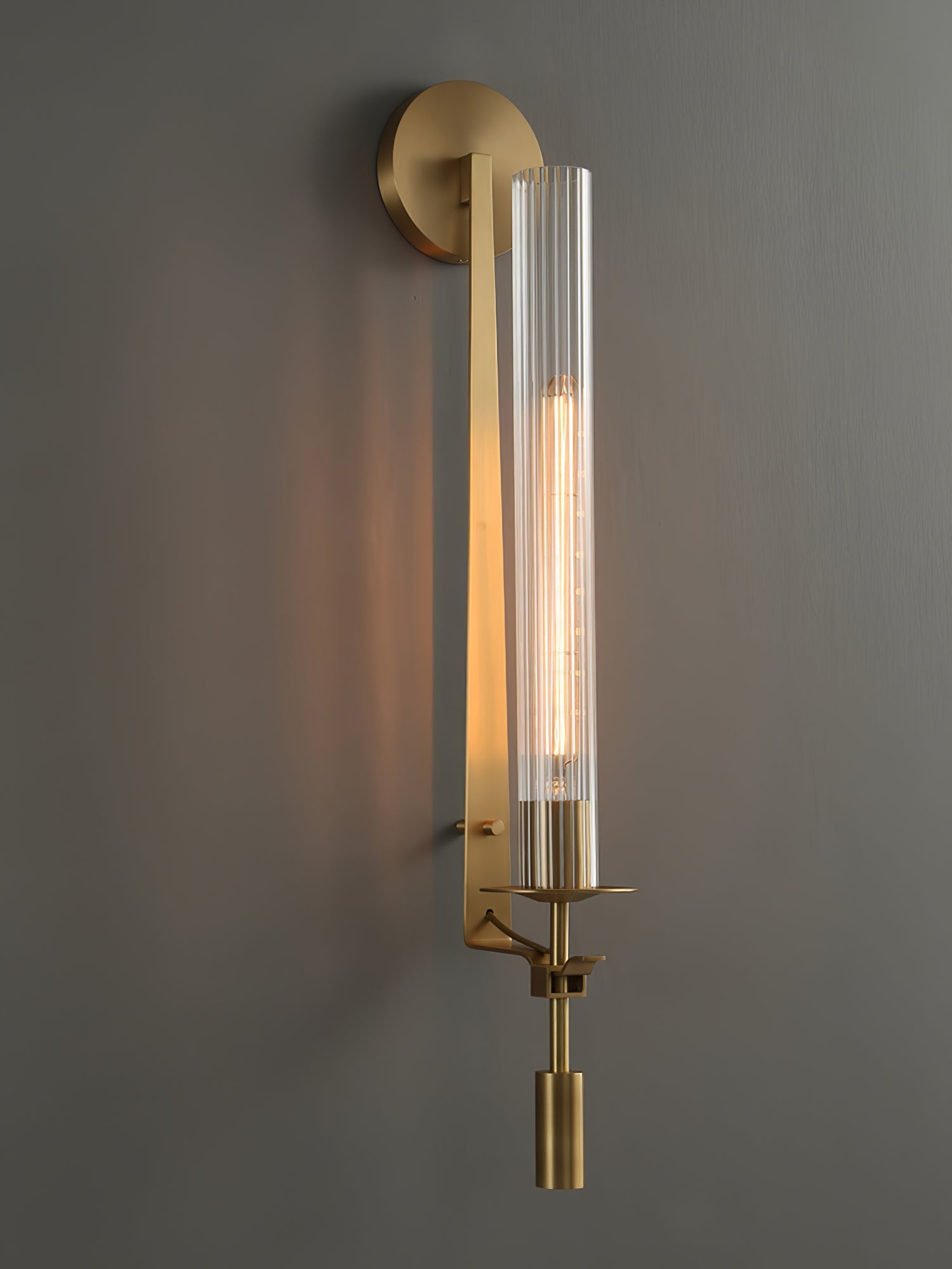 Klassieke Messing Wandlamp met Geribbeld Glas – 1940s Franse Stijl Cilinderlamp voor Gang Woonkamer Slaapkamer – E26 E27 Fitting – Enkel en Dubbel Lichtpunt | Sansoti