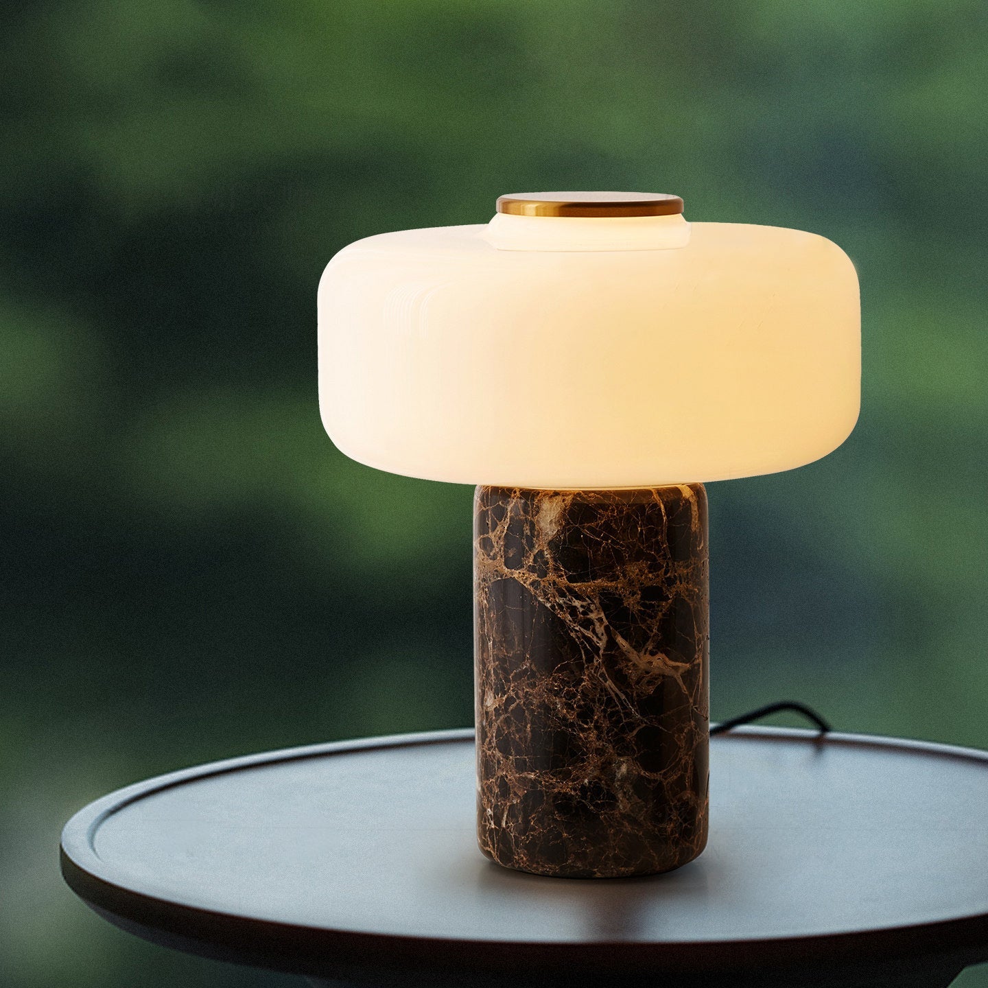 Oplaadbare Marmeren Tafellamp met Opaalglaskapje – Dimbaar Draadloos Sfeerlicht met Natuursteen Basis voor Woonkamer Slaapkamer Luxe Interieur | Sansoti