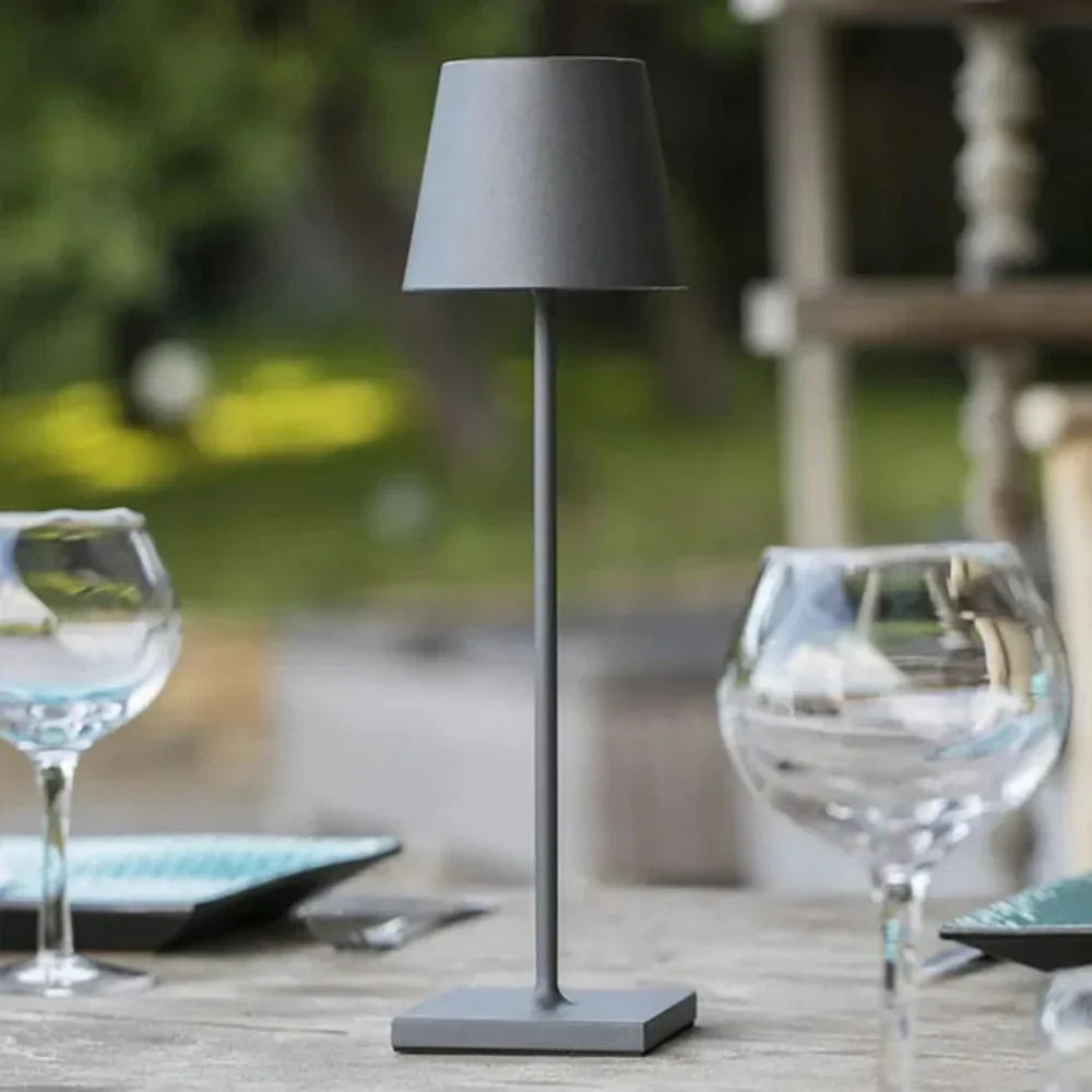 Draadloze Oplaadbare Tafellamp Touch Bediening IP65 Waterdicht Dimbaar Warm Koud Wit Licht Binnen Buiten | Sansoti