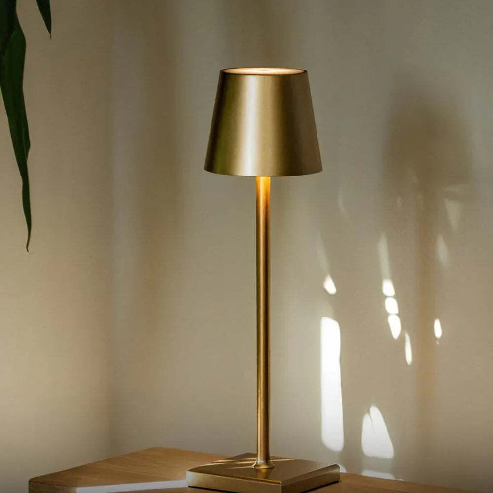 Draadloze Oplaadbare Tafellamp Touch Bediening IP65 Waterdicht Dimbaar Warm Koud Wit Licht Binnen Buiten | Sansoti