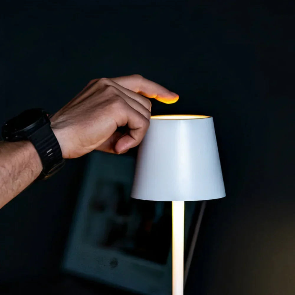 Draadloze Oplaadbare Tafellamp Touch Bediening IP65 Waterdicht Dimbaar Warm Koud Wit Licht Binnen Buiten | Sansoti