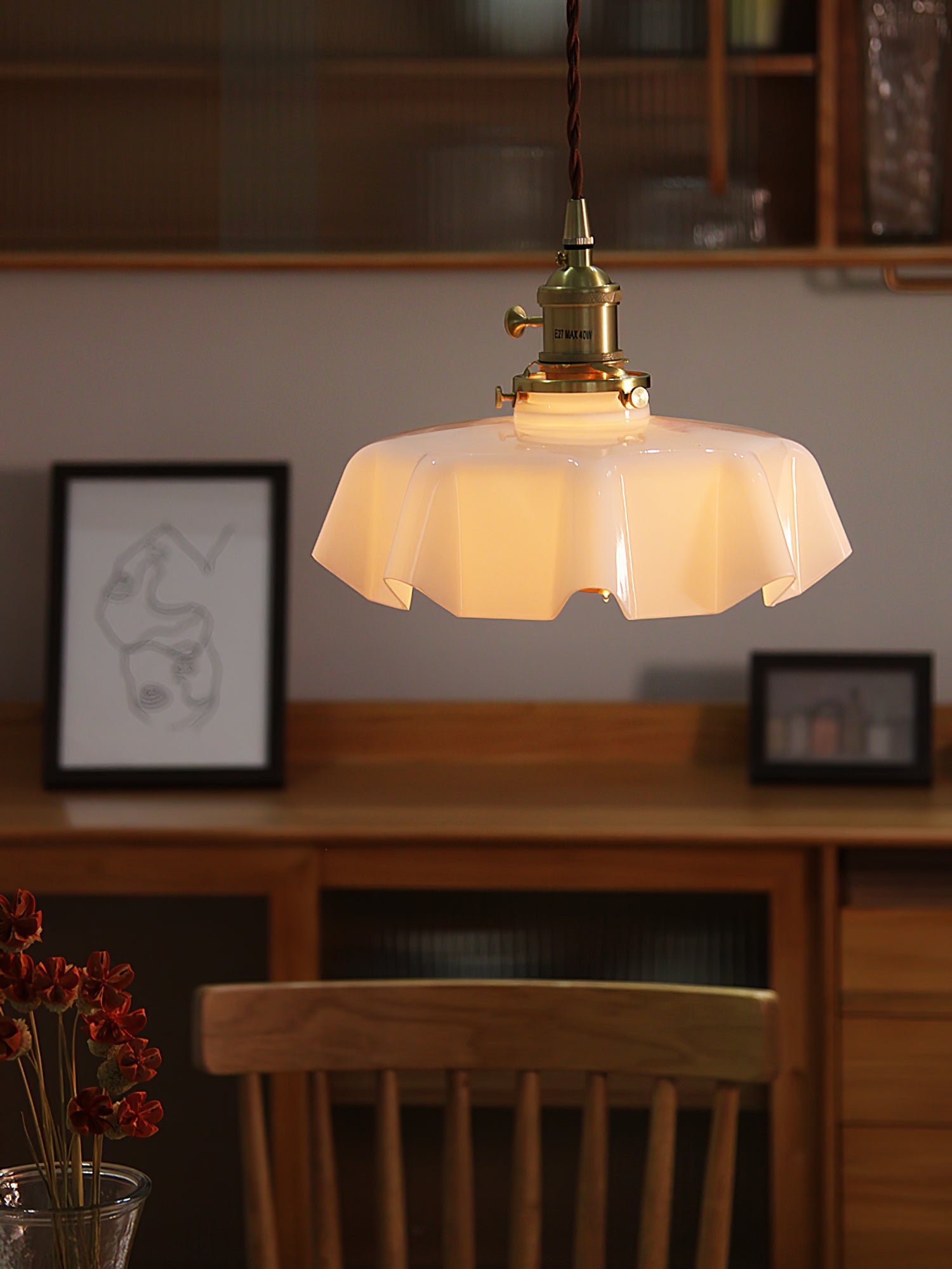 Geplooide Glazen Hanglamp met Messing Armatuur — Vintage Franse Stijl in Wit, Beige, Roze of Blauw — Verstelbare Kabel 150 cm | Sansoti