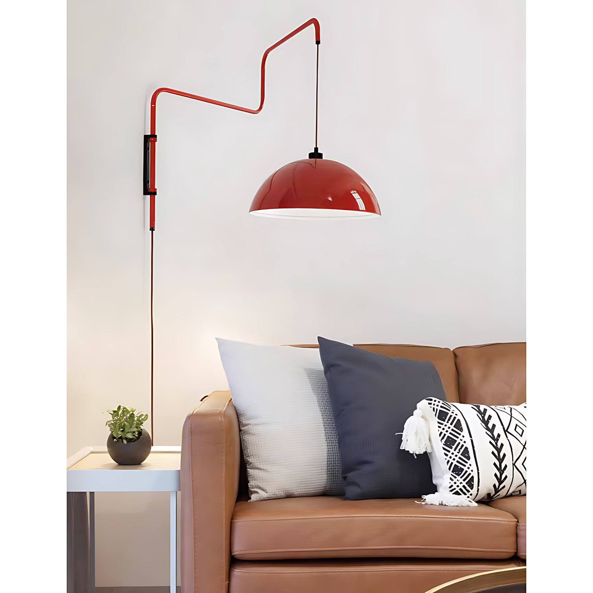 Geometrische Wandlamp Plug-In met Dimfunctie – Rood & Zwart Metalen Design – 3 Maten S/M/L | Sansoti