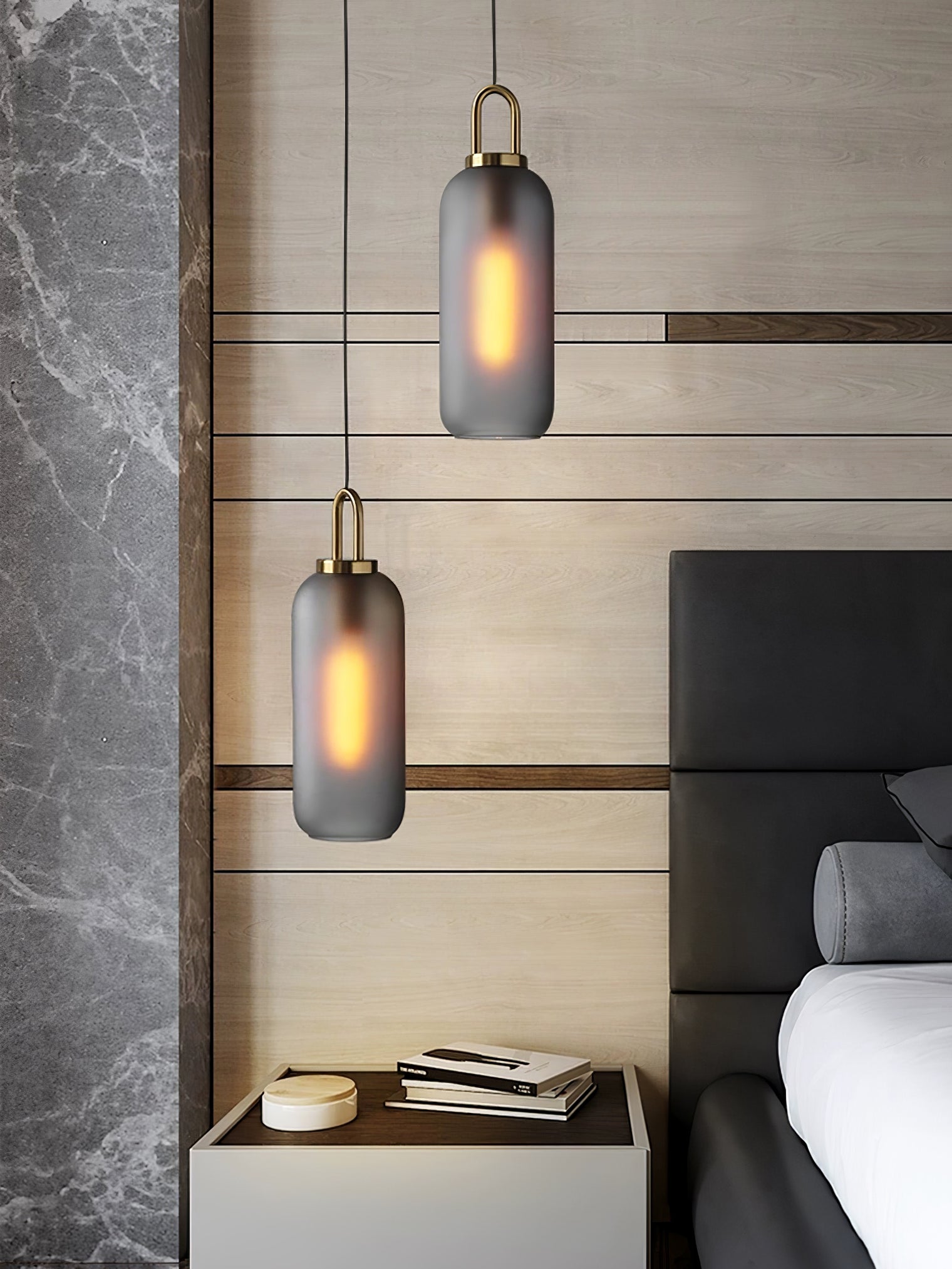 Glazen Hanglamp met Koperen Afwerking – Capsule & Sphere Vormen | Sansoti