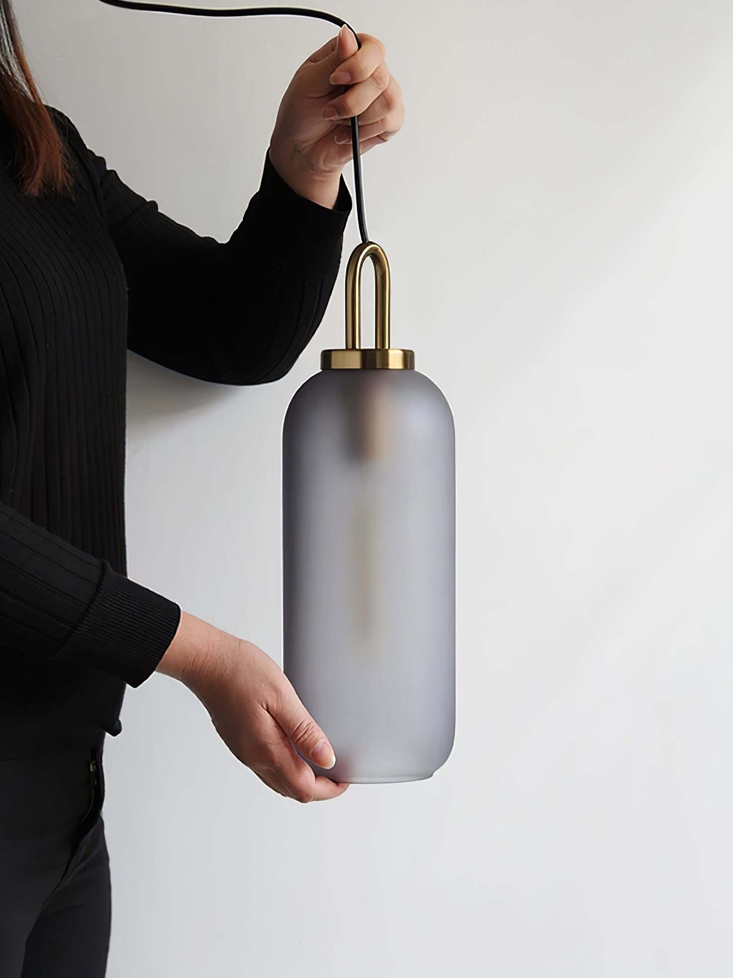 Glazen Hanglamp met Koperen Afwerking – Capsule & Sphere Vormen | Sansoti