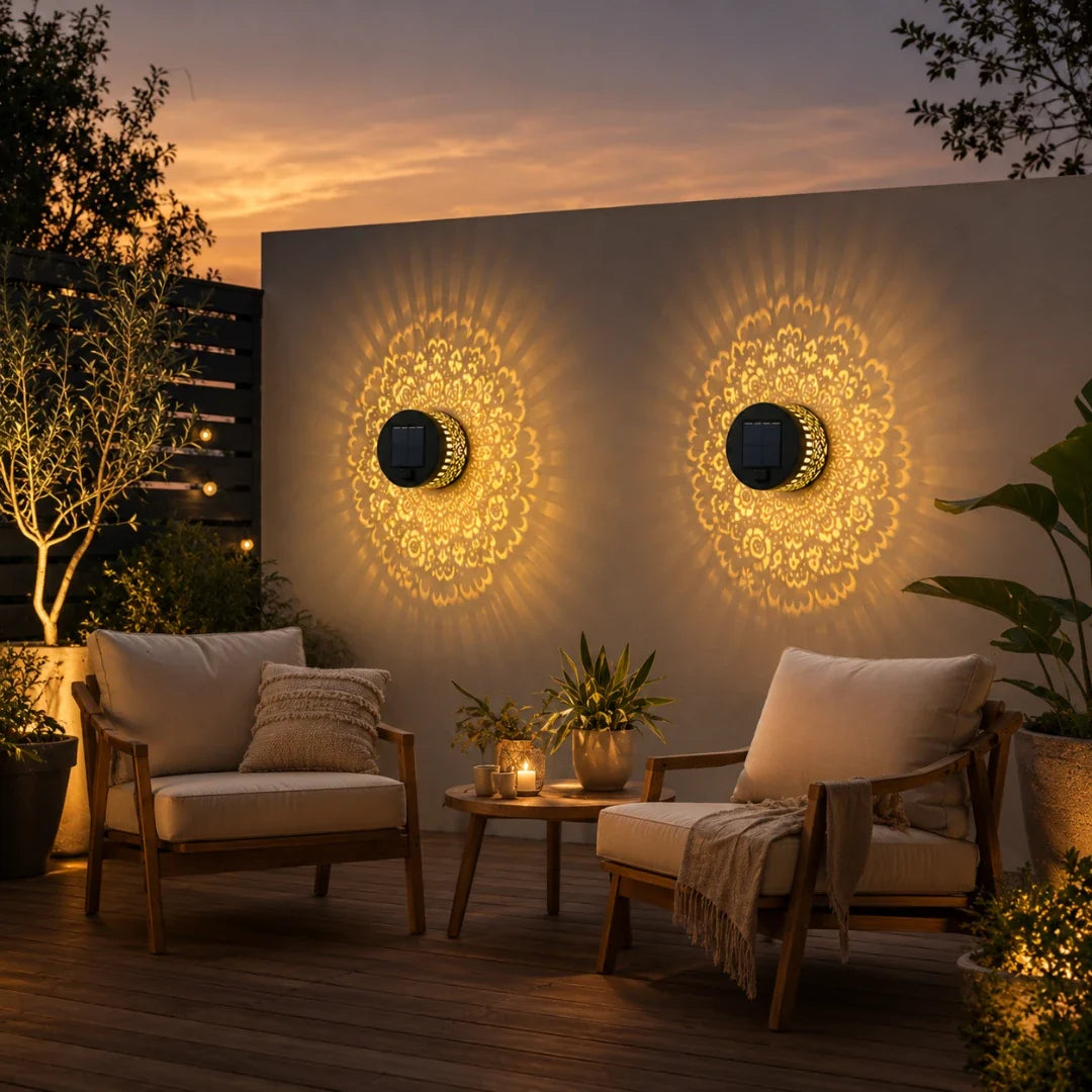Decorative Outdoor Wall Light with Pattern Projection, Solar-Powered, Waterproof IP65, Iron, for Garden and Patio | Sansoti