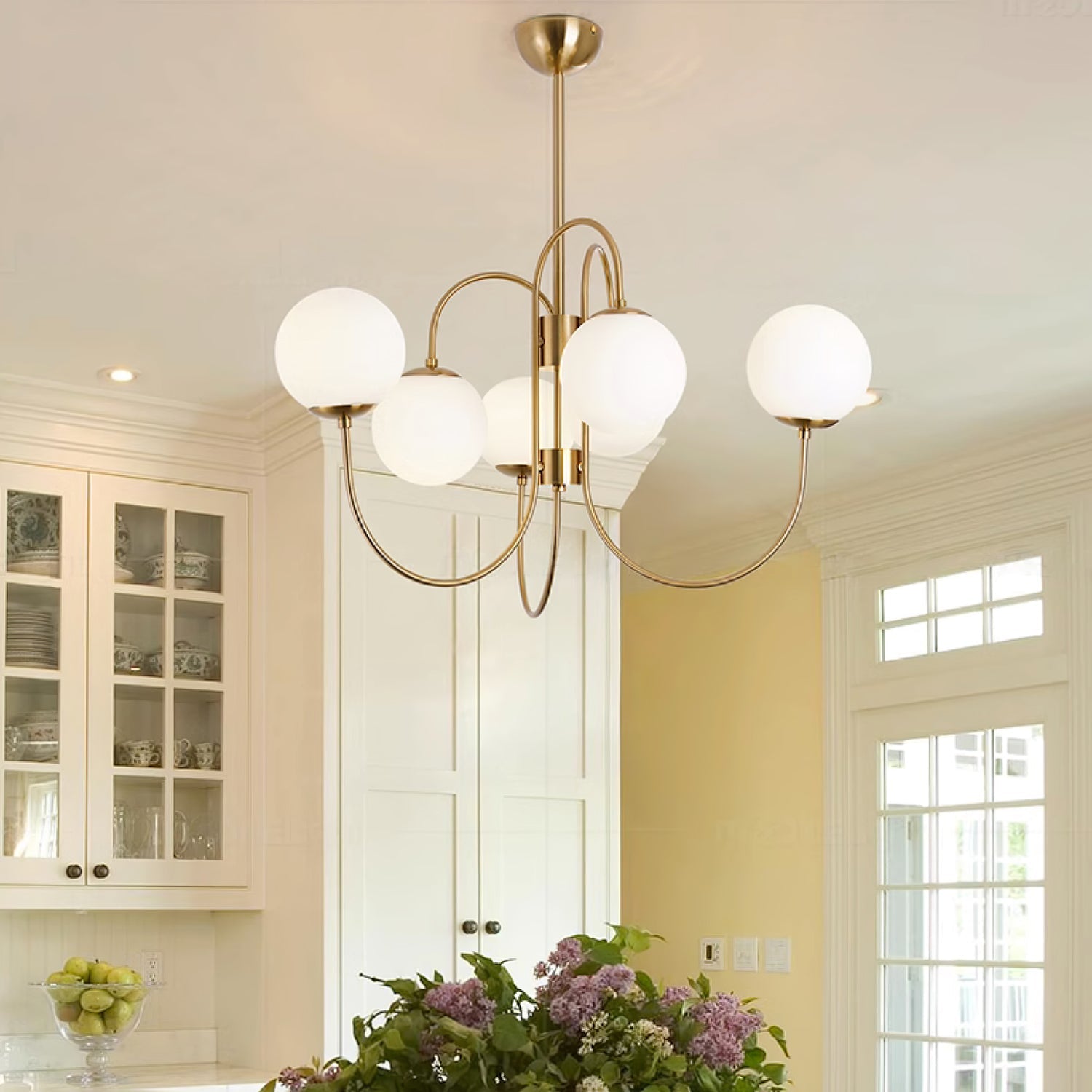 Zwanenhals Kroonluchter Ø76 cm – 8-Lichts Hanglamp met Glazen Bollen Goud/Zwart | Sansoti