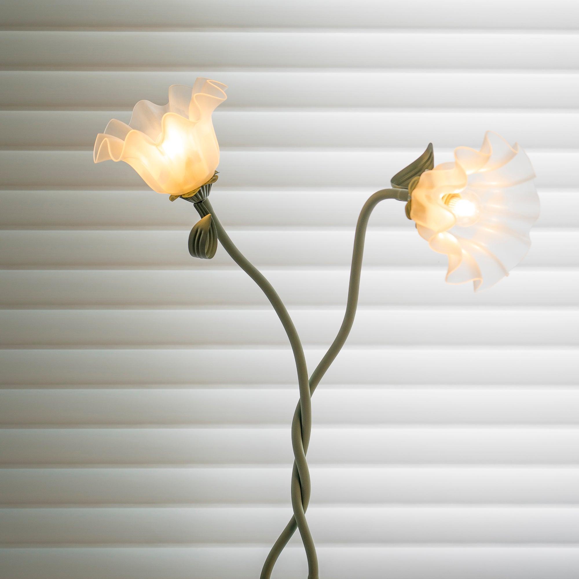 Stehleuchte Blume Design Grün Weiß Metall 170cm 2-3 Flammen LED Stimmungslicht Wohnzimmer Schlafzimmer | Restfield