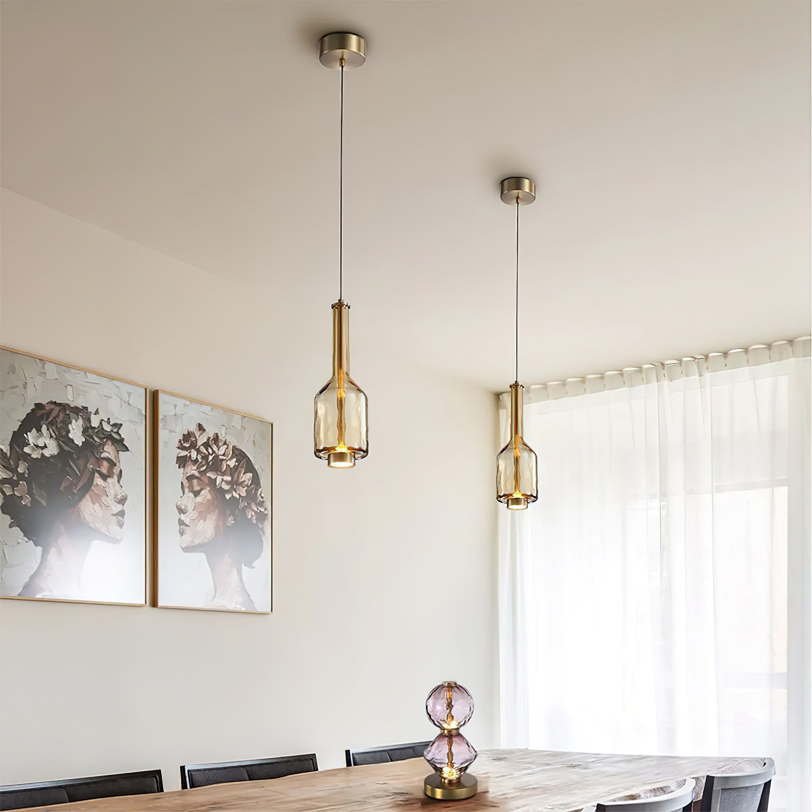 Hanglamp met Gekleurde Glazen Bol – Modern Design voor Eetkamer en Keuken | Sansoti