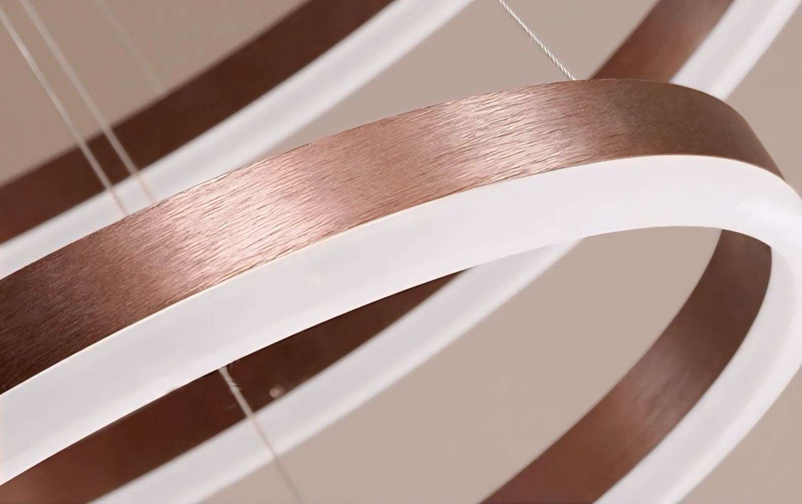 Moderne LED-Ring-Hängelampe mit mehreren Lichtkreisen und dimmbarer Beleuchtung | Restfield