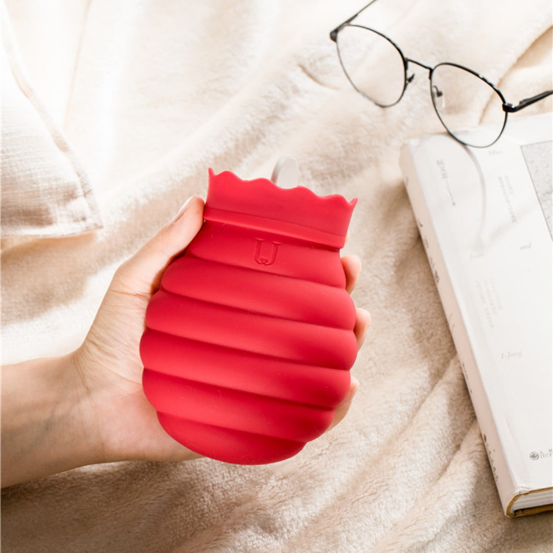 Microwave-Safe Silicone Hot Water Bottle 313ml 620ml with Knitted Cover for Abdominal Pain Relief and Warmth | Sansoti