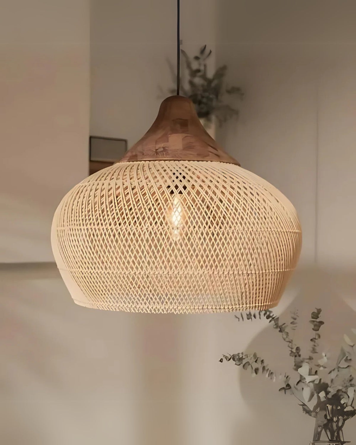 Handgewebte Rattan Pendelleuchte im Boho-Stil – natürliche Deckenlampe für Esszimmer und Wohnzimmer mit warmer Lichtabgabe | Restfield