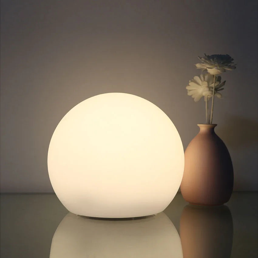 Lampe boule LED rechargeable avec télécommande, 16 couleurs, intensité réglable, éclairage d’ambiance intérieur et extérieur | Sansoti