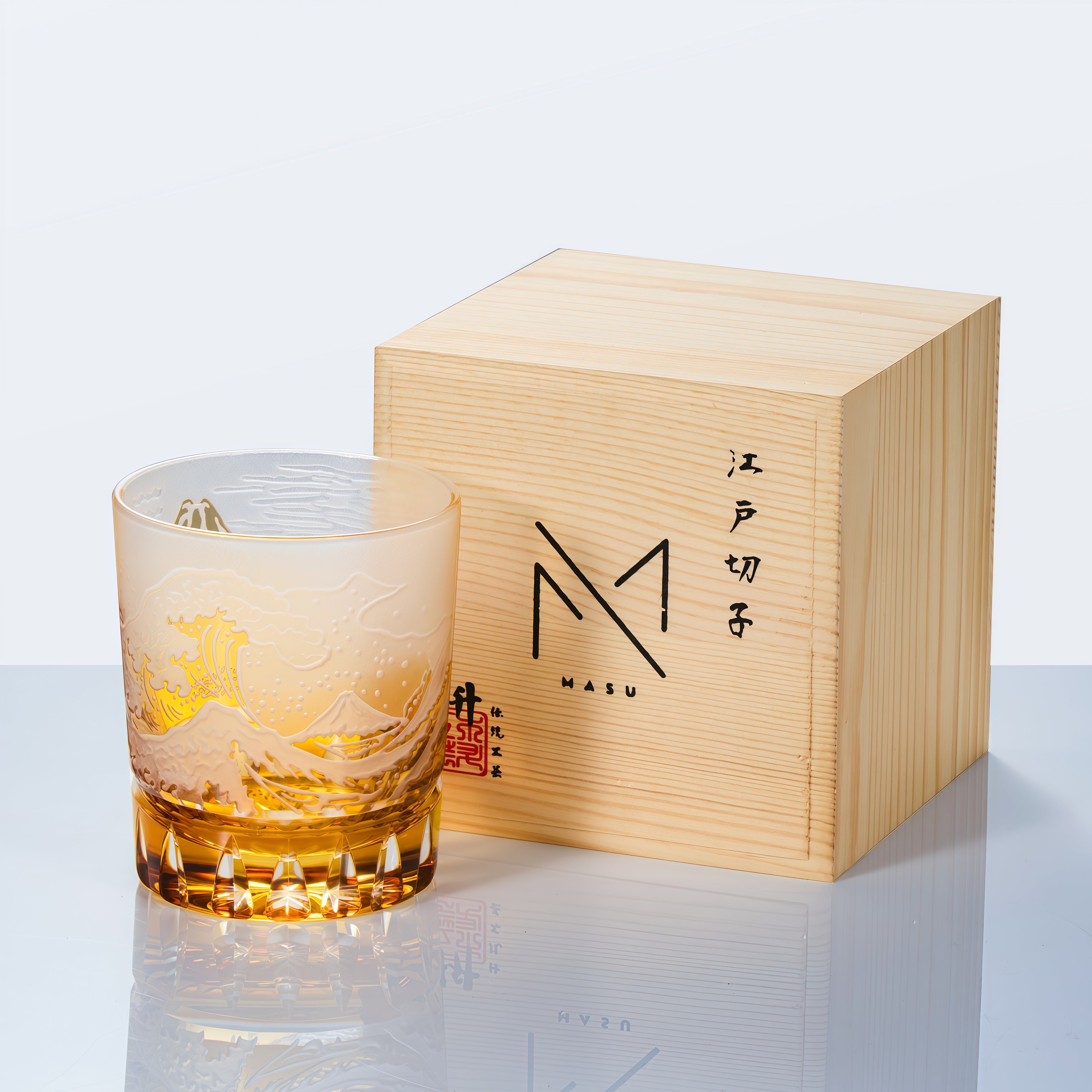 Verre à whisky japonais taillé à la main avec motif golf Fuji – Coffret cadeau en cristal avec boîte en bois | Sansoti