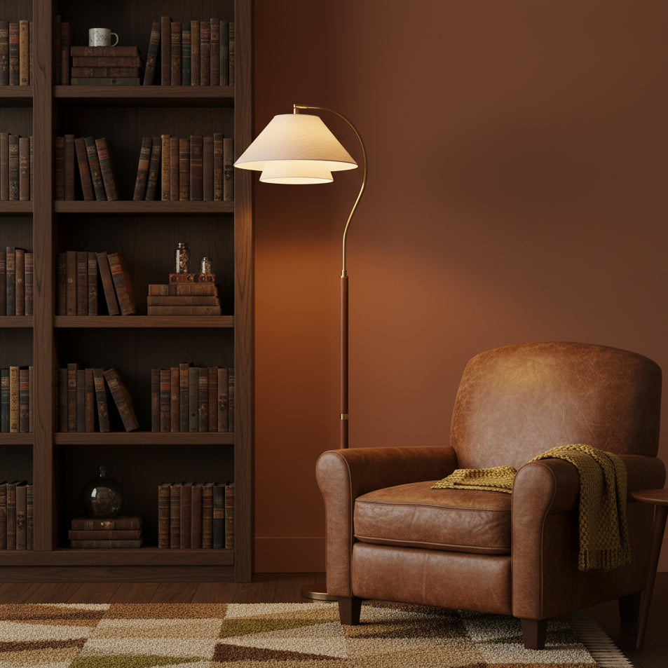 Luxuriöse Stehleuchte mit doppeltem Stoffschirm und Holzdetails – 155 cm hohes Design-Statement | Restfield