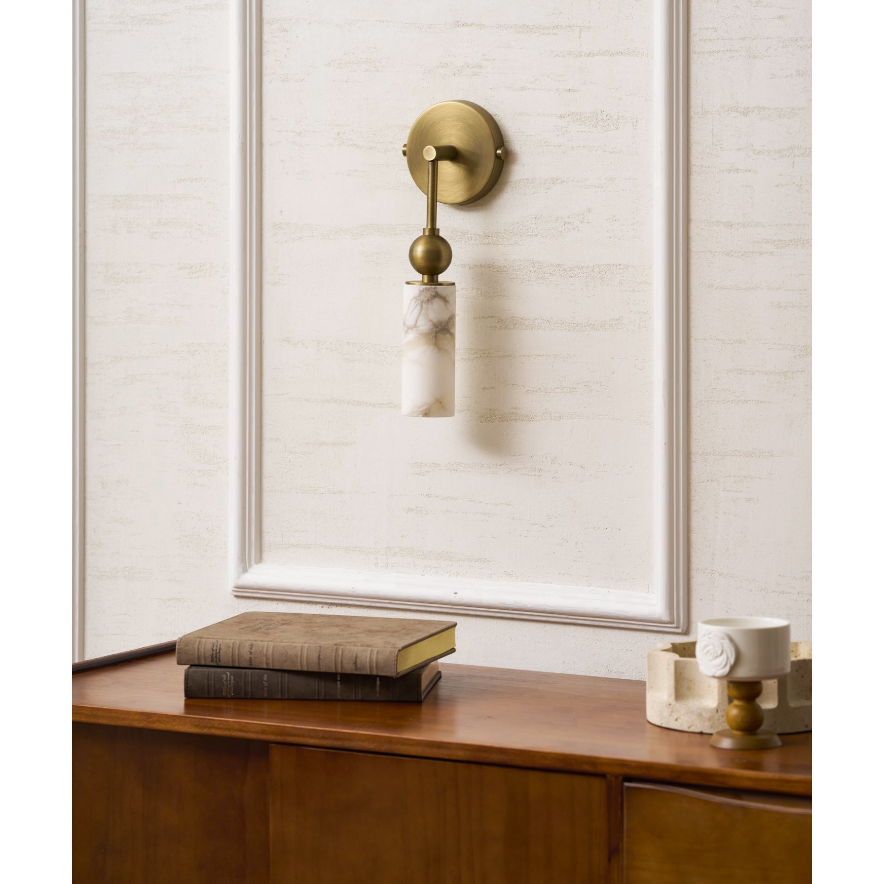 Vintage Wandleuchte mit Vogel aus Messing und Alabaster – Design-Wandlampe für Schlafzimmer, Flur und Wohnzimmer mit E14 Fassung | Restfield