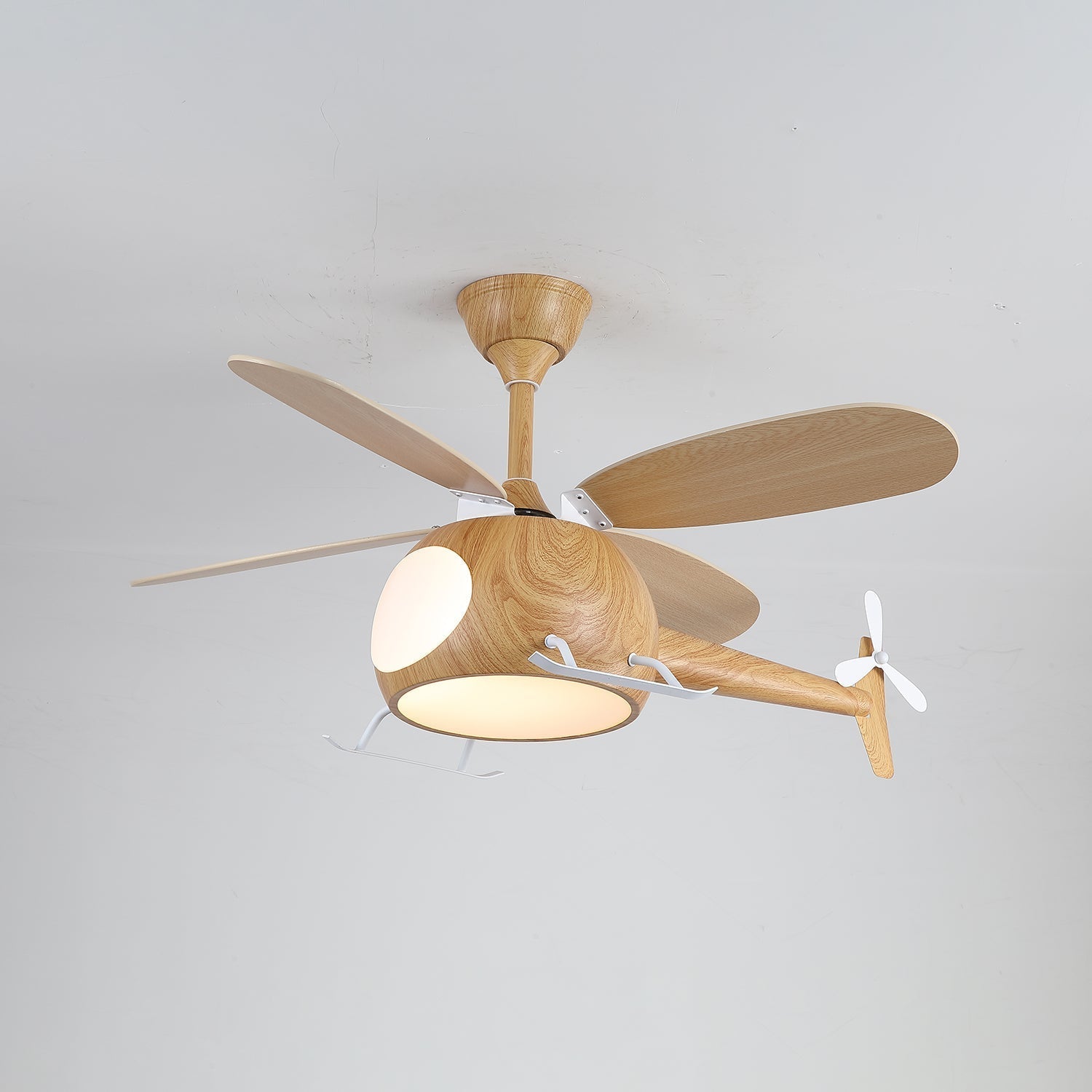 Moderne Plafondventilator met Verlichting Aviara Breeze – Ø70×H30 cm – 6 Snelheden – LED 35W – Walnoot & Houtkleur – Afstandsbediening – Kinderkamer & Woonkamer | Sansoti