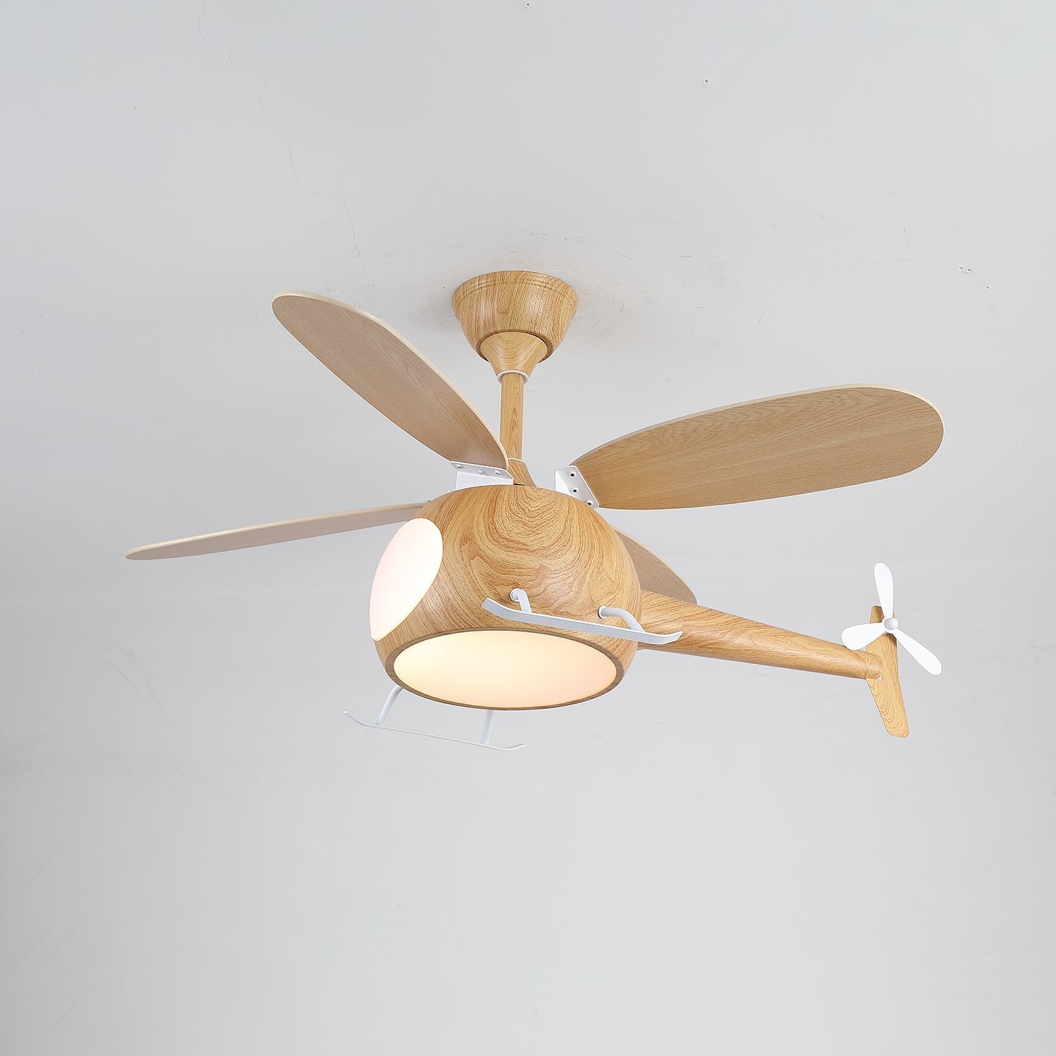 Moderne plafondventilator met verlichting voor kinderkamer – houten bladen Ø70cm | Sansoti