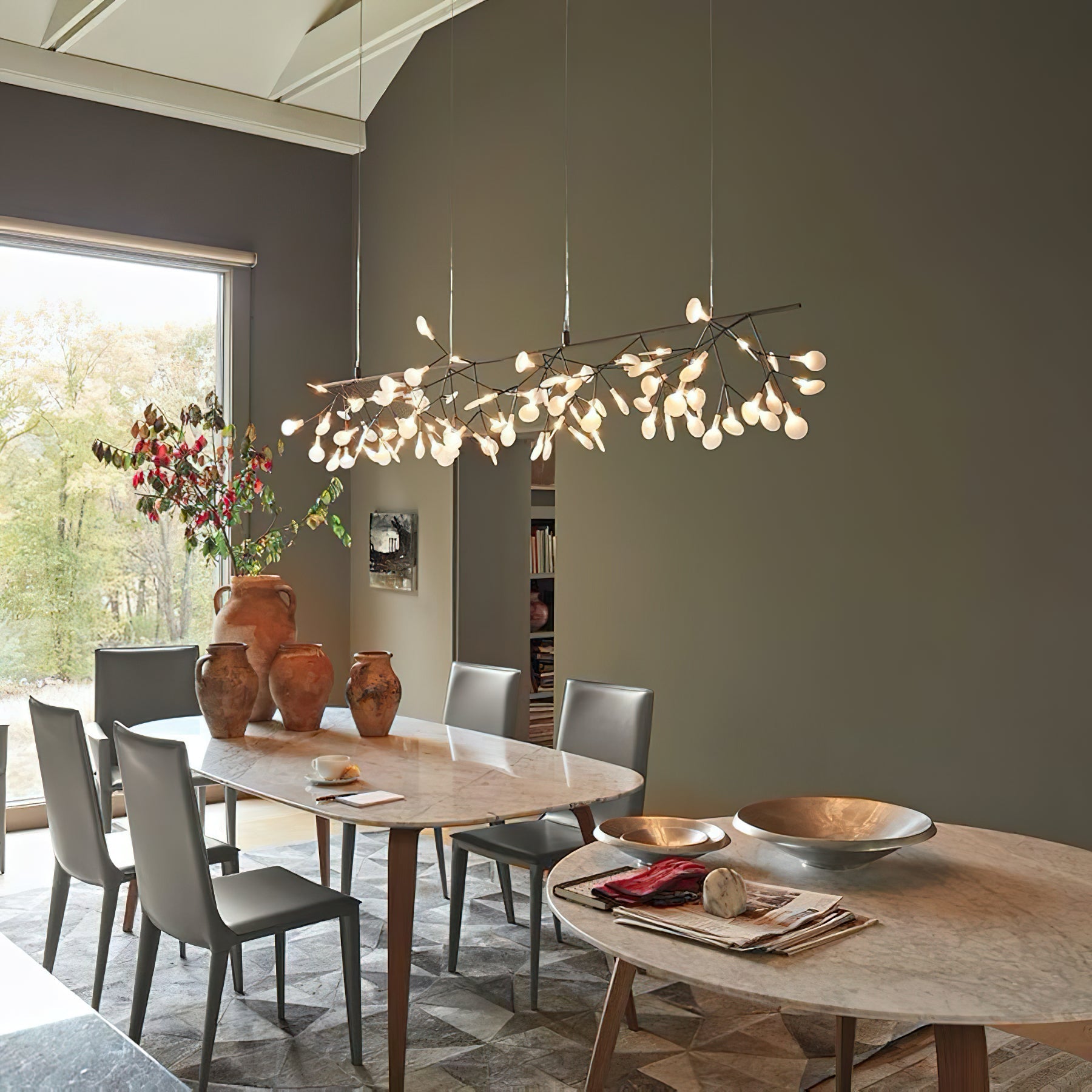 Lustre design Heracleum avec feuilles LED – suspension organique moderne avec 30 à 108 points lumineux en noir ou or rosé | Restfield